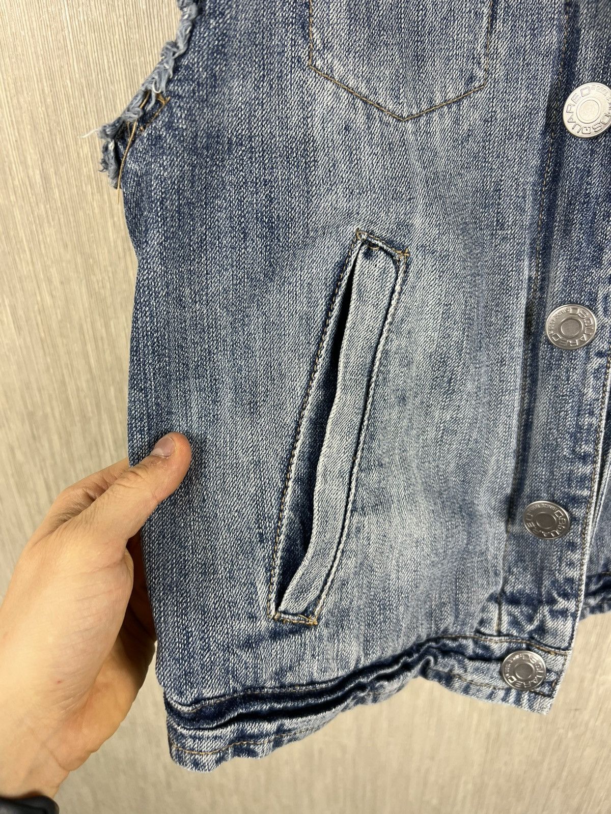 Dsquared2 Archive Dsquared2 denim sleeveless vest zip jacket vintage Size US M / EU 48-50 / 2 - 15 Thumbnail