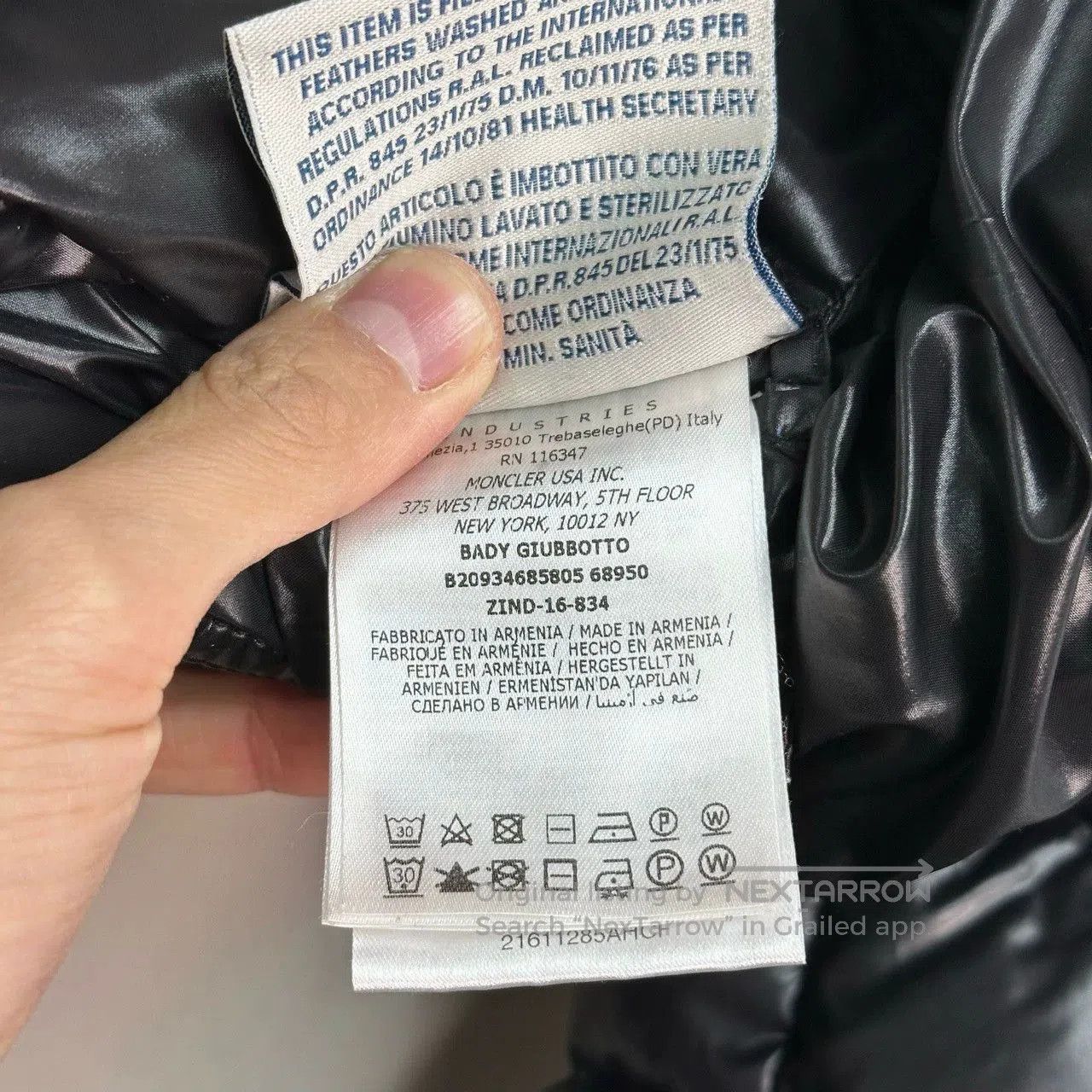 Moncler Moncler Bady Series Down Jacket in Black. Size US XS / EU 42 / 0 - 4 Thumbnail