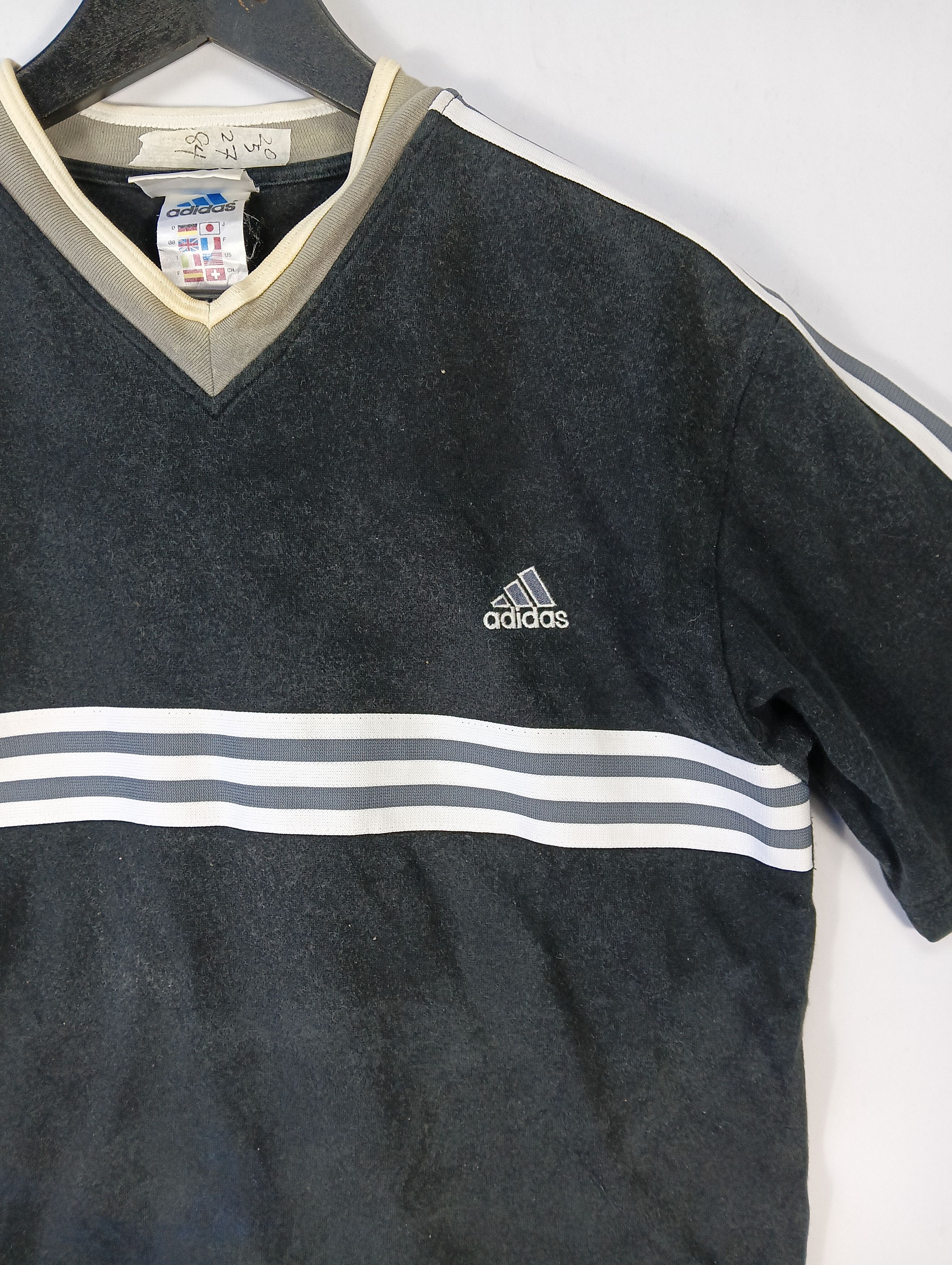 Adidas × Vintage vinatge adidas v net stripe Size US M / EU 48-50 / 2 - 3 Thumbnail