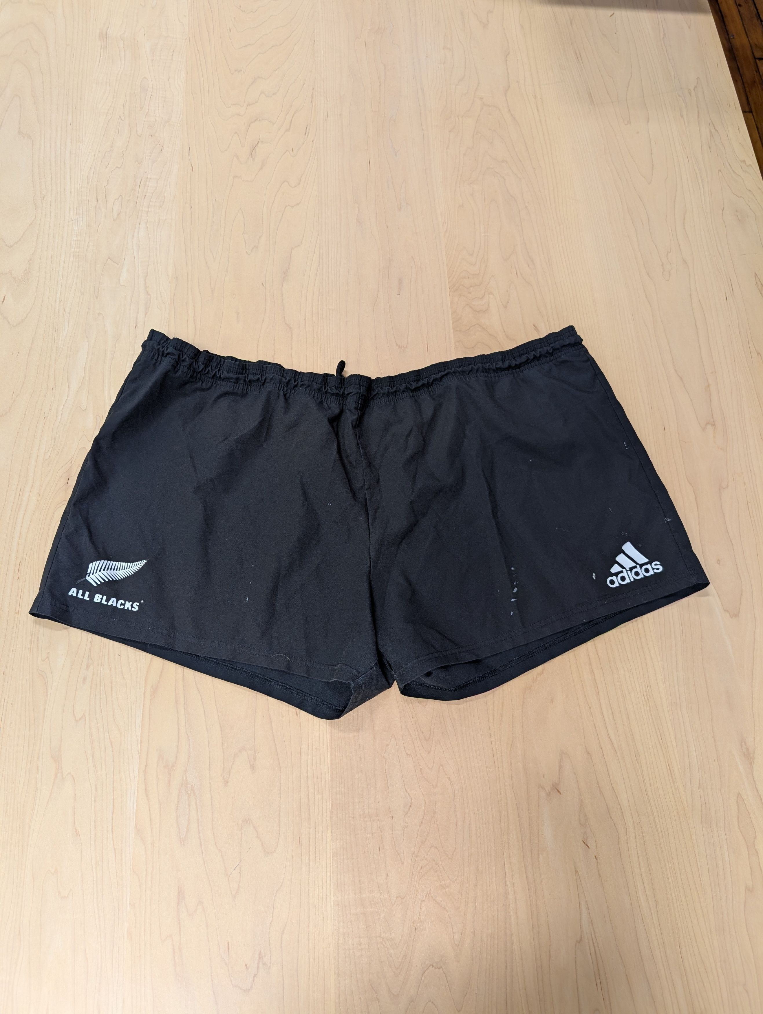 Adidas Adidas All Blacks Supporter Shorts 2018 Size US 44 / EU 60 - 1 Thumbnail