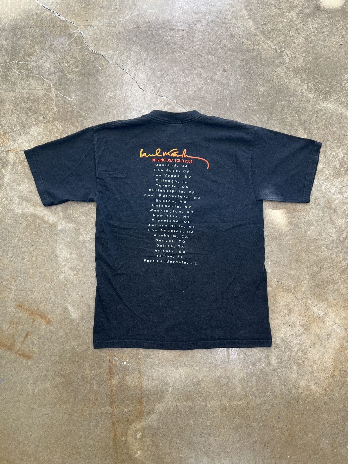 Band Tees × Vintage Vintage Giant 2002 Paul McCartney Driving USA Tour Tee Large Size US L / EU 52-54 / 3 - 5 Thumbnail
