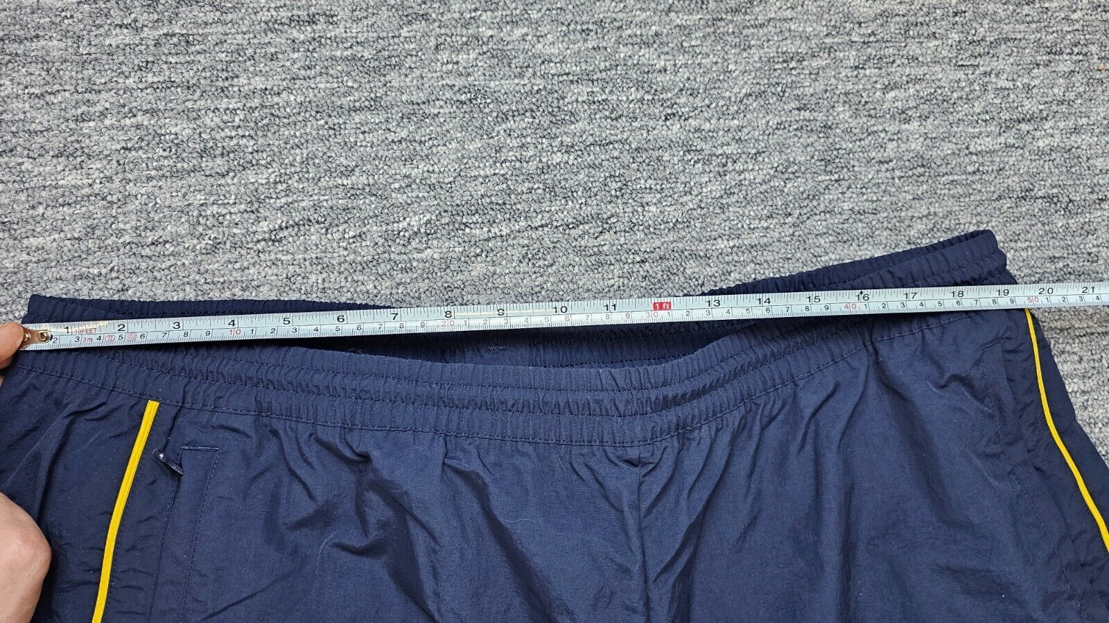 Adidas Adidas Originals Arsenal 1991-93 Retro Track Pants NWT 2XL Size US 40 / EU 56 - 14 Thumbnail