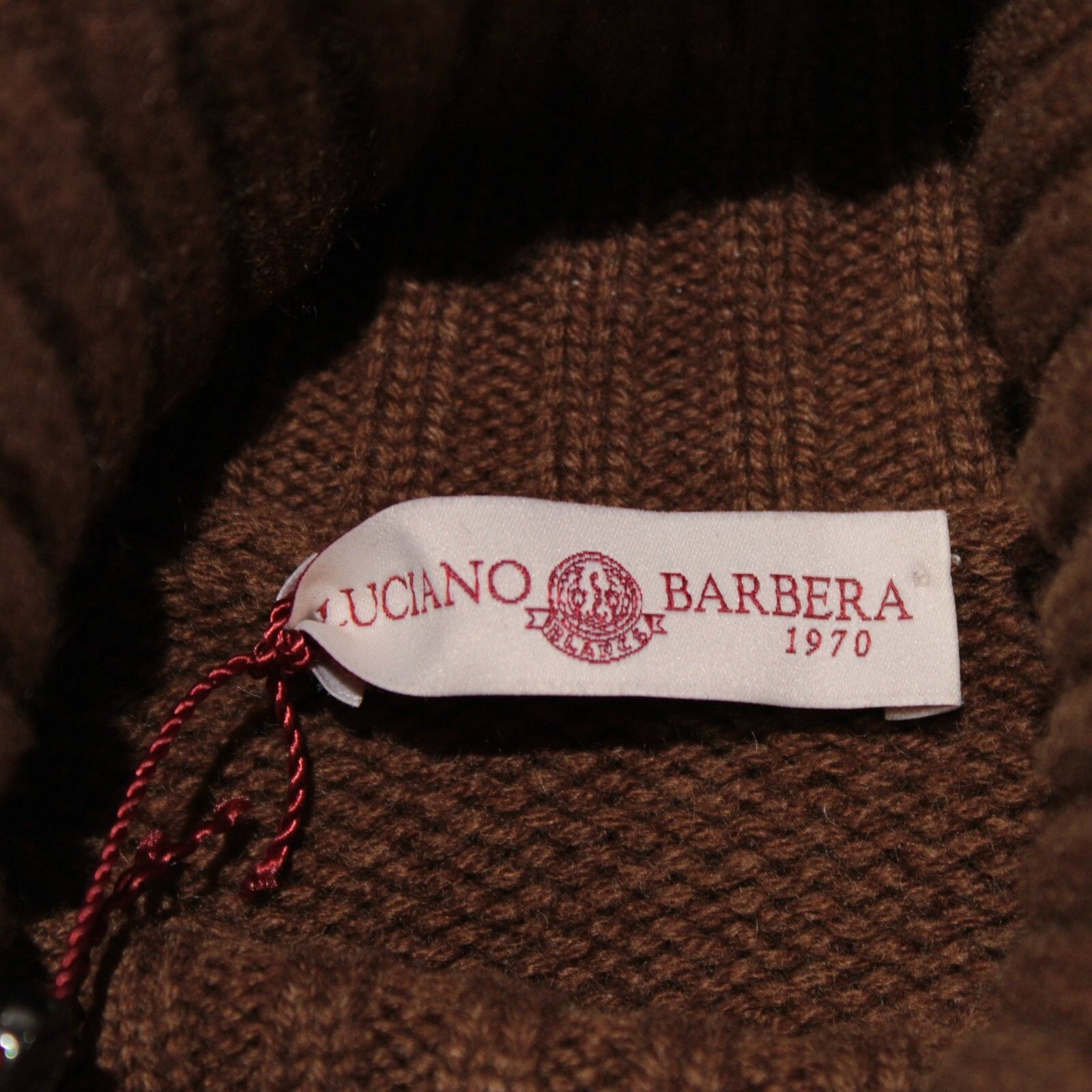 Luciano Barbera Luciano Barbera Sweater Size US M in Brown Size US M / EU 48-50 / 2 - 8 Thumbnail