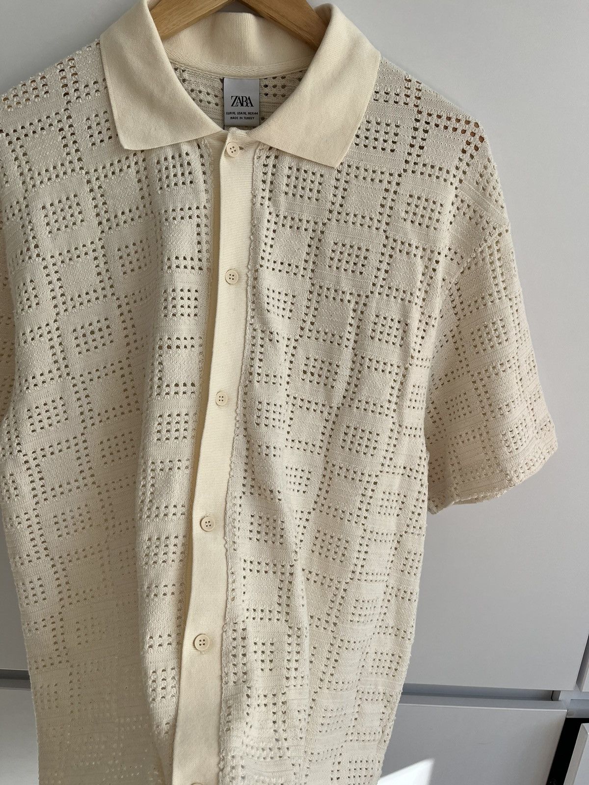 Zara NWT Zara Mesh Crotchet Button Up Shirt in Ecru Size XL mens Size US XL / EU 56 / 4 - 4 Thumbnail