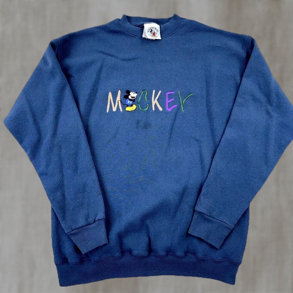 Mickey & Co. VINTAGE Mickey & Co. Sweatshirt Men L Crewneck Blue Graphic Print 90s Disney Store Mickey Mouse Logo Sweatshirt Size US L / EU 52-54 / 3 - 1 Thumbnail