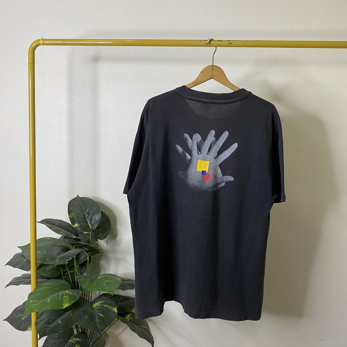 Vintage 1990s Studio Line Photo Editing Software Promo Faded T Shirt Size US XL / EU 56 / 4 - 1 Thumbnail