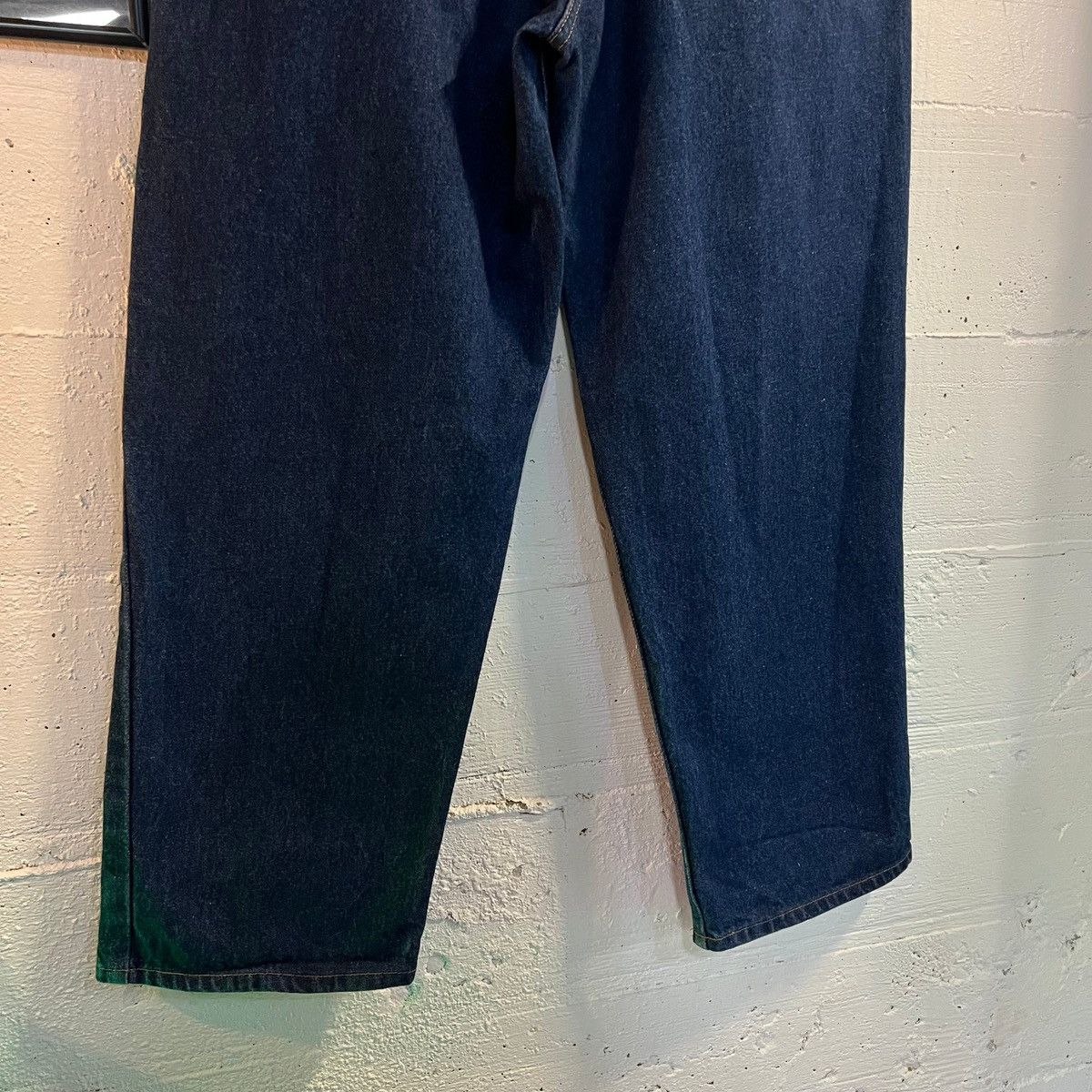 Other Vintage 90's Prison Blues Raw Denim Relaxed Fit Jean 37 x 28 Size US 37 - 8 Thumbnail