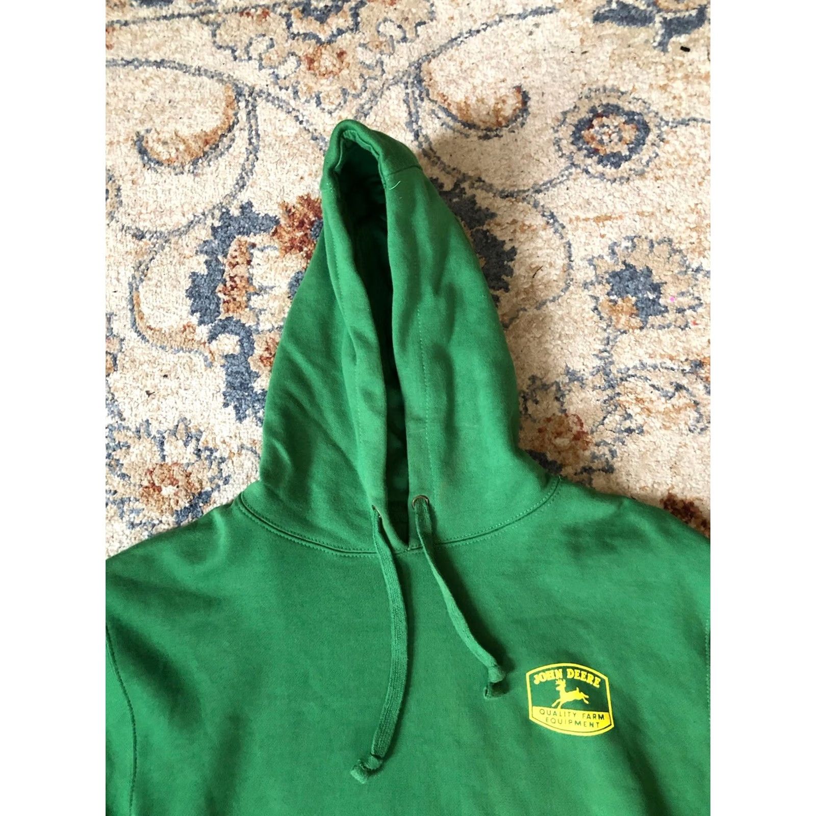 John Deere VINTAGE Men’s John Deere Hoodie Green Large Tractors Farm USA Outdoors Size US L / EU 52-54 / 3 - 2 Thumbnail