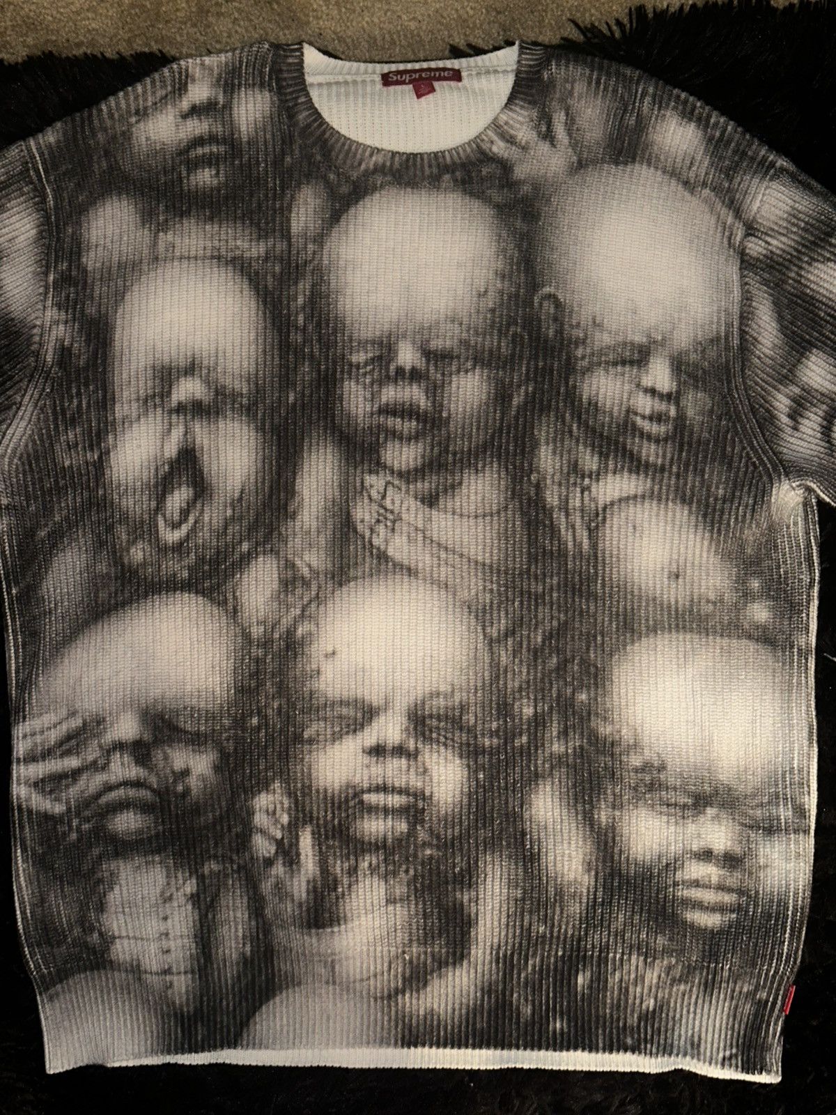 Supreme H.R. Giger Sweater Mサイズ Supreme H.R. Giger Sweater Multicolor Men's - FW23 - US