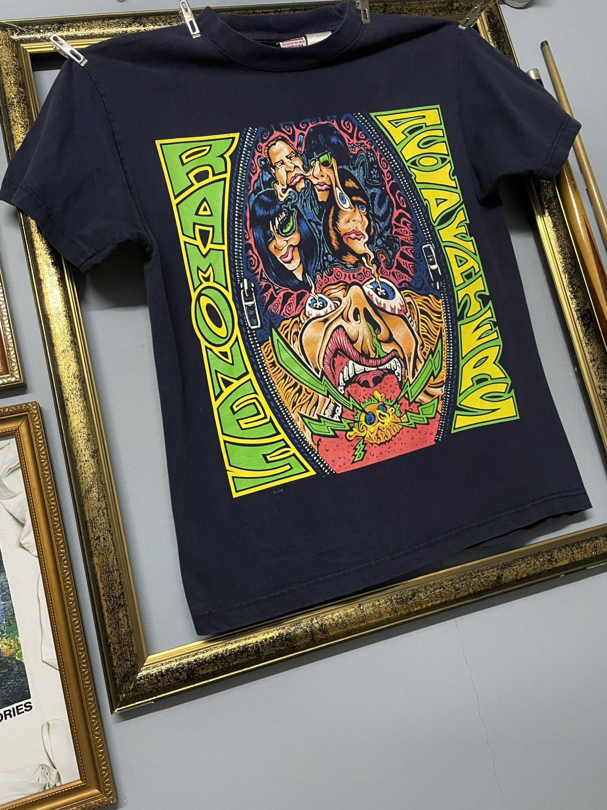 Band Tees Vintage Og 1995 ‘Ramones’ Acid Eaters Rare Art Graphic Band Size US M / EU 48-50 / 2 - 6 Thumbnail