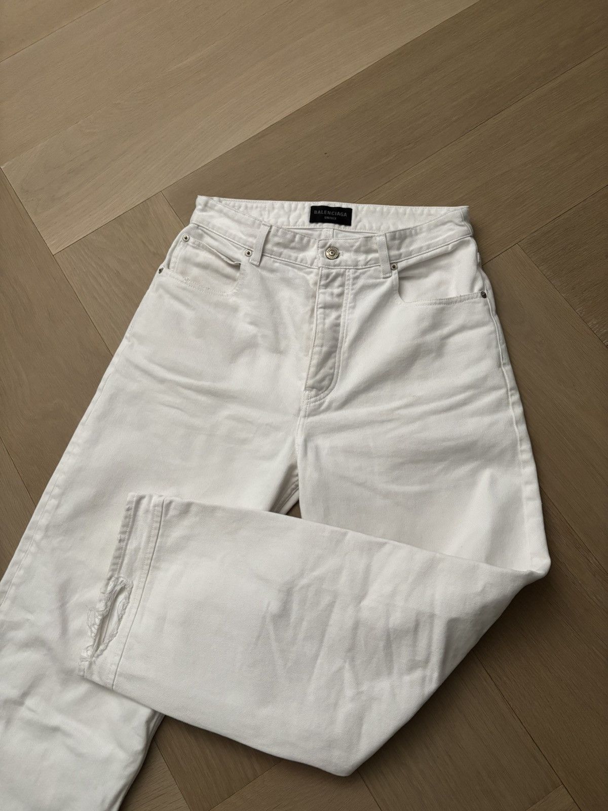 Balenciaga Balenciaga 2024 Straight leg jeans Size US 28 / EU 44 - 2 Thumbnail