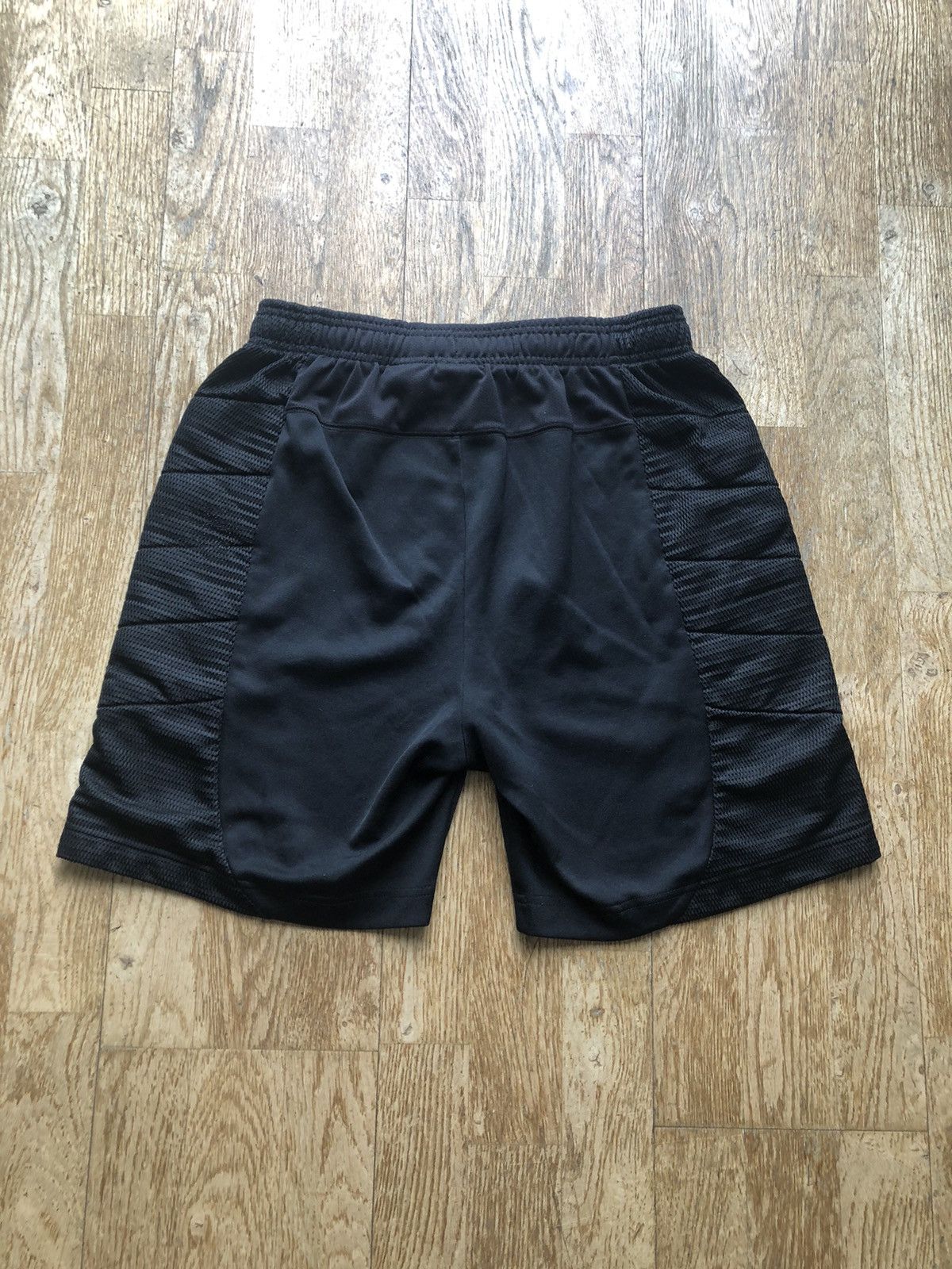 Nike NIKE CLASSIC RUGBY SPORT RUNNING SHORTS Size US 34 / EU 50 - 2 Thumbnail