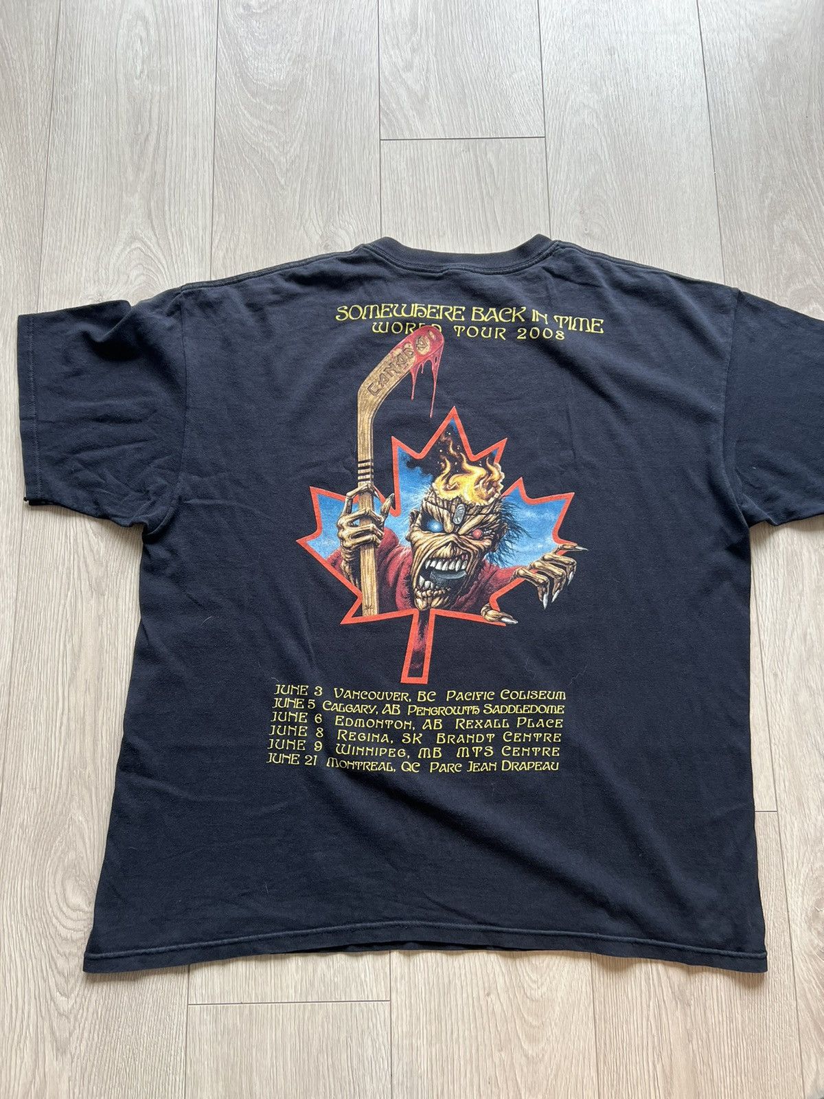 Iron Maiden × Vintage Vintage Banned Iron Maiden Team Canada Tour T Shirt 2008 Size US XXL / EU 58 / 5 - 2 Thumbnail