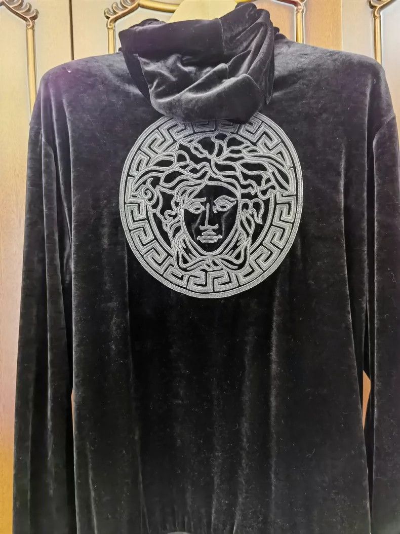 Versace Versace Men's velour hooded casual jacket Size XXL / US 16-18 / IT 52-54 - 6 Thumbnail