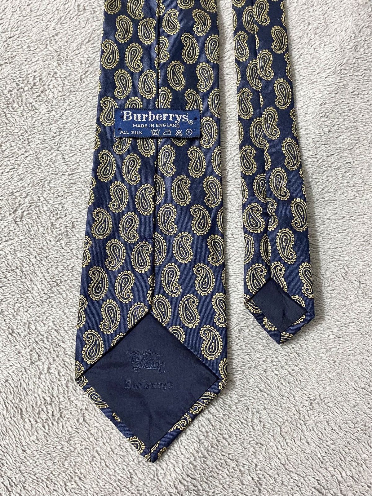 Burberry Burberrys Paisley Silk Necktie Size ONE SIZE - 2 Thumbnail