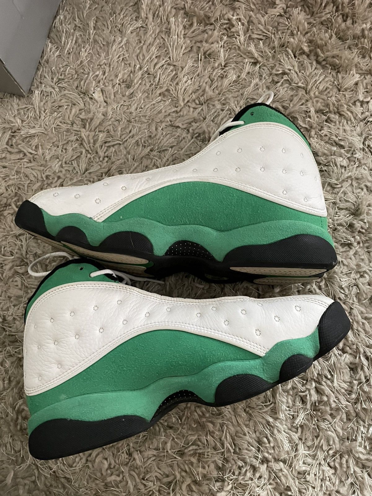 Jordan Brand Jordan 13 Lucky Green Size US 9 / EU 42 - 3 Thumbnail