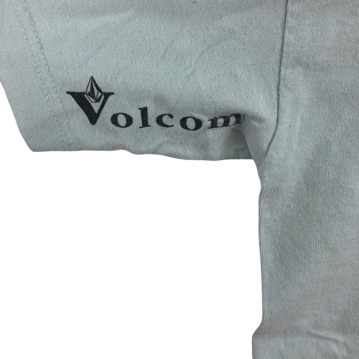Vintage × Volcom Vintage 90s VOLCOM T-Shirt Surfing Size S Surfboards Size US S / EU 44-46 / 1 - 4 Thumbnail