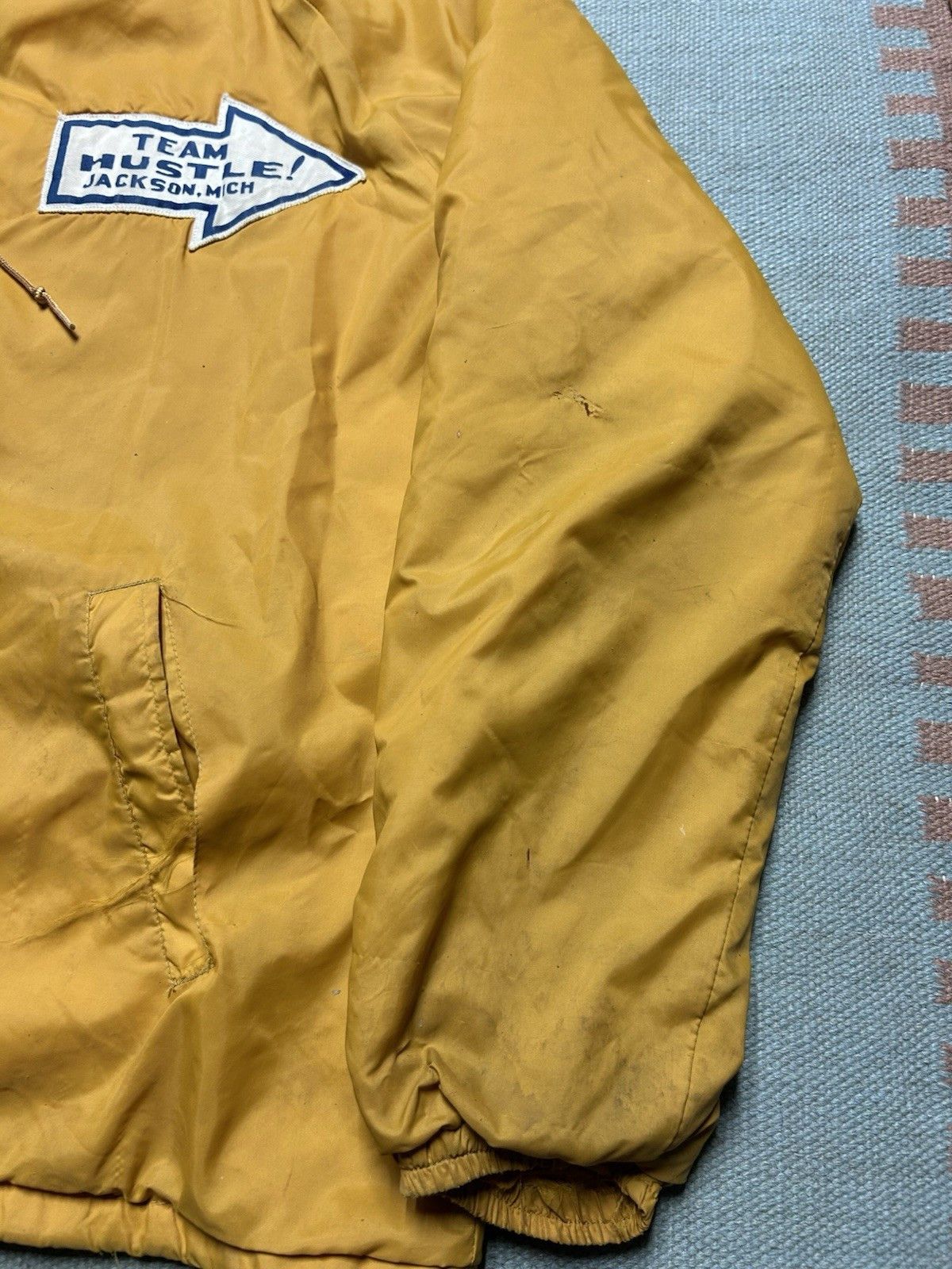 Vintage VTG 60s champion running man nylon jacket budweiser patch XL Size US XL / EU 56 / 4 - 13 Thumbnail