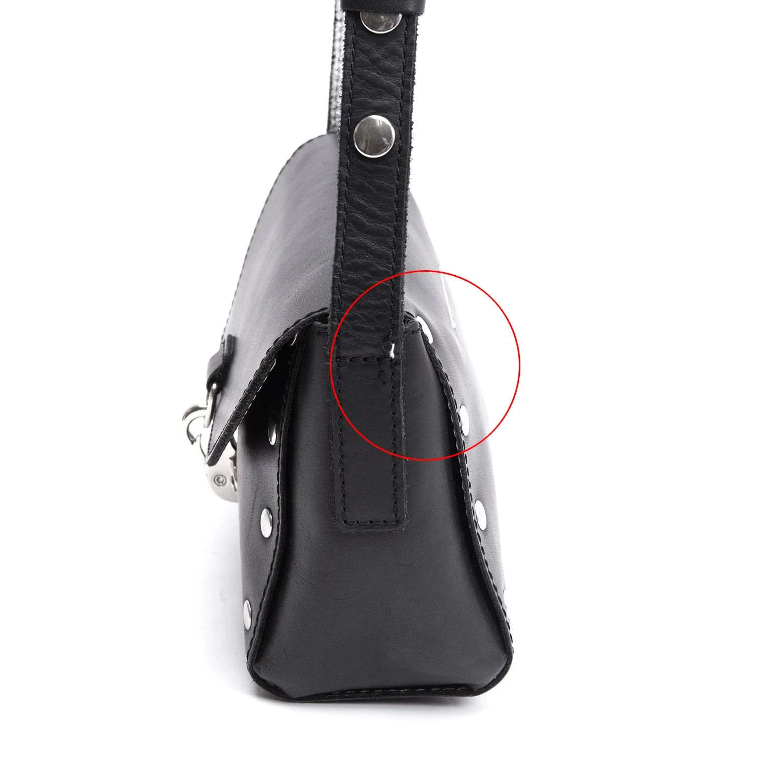 Maison Margiela Foil Leather Shoulder Bag in Black and Silver Size ONE SIZE - 5 Thumbnail