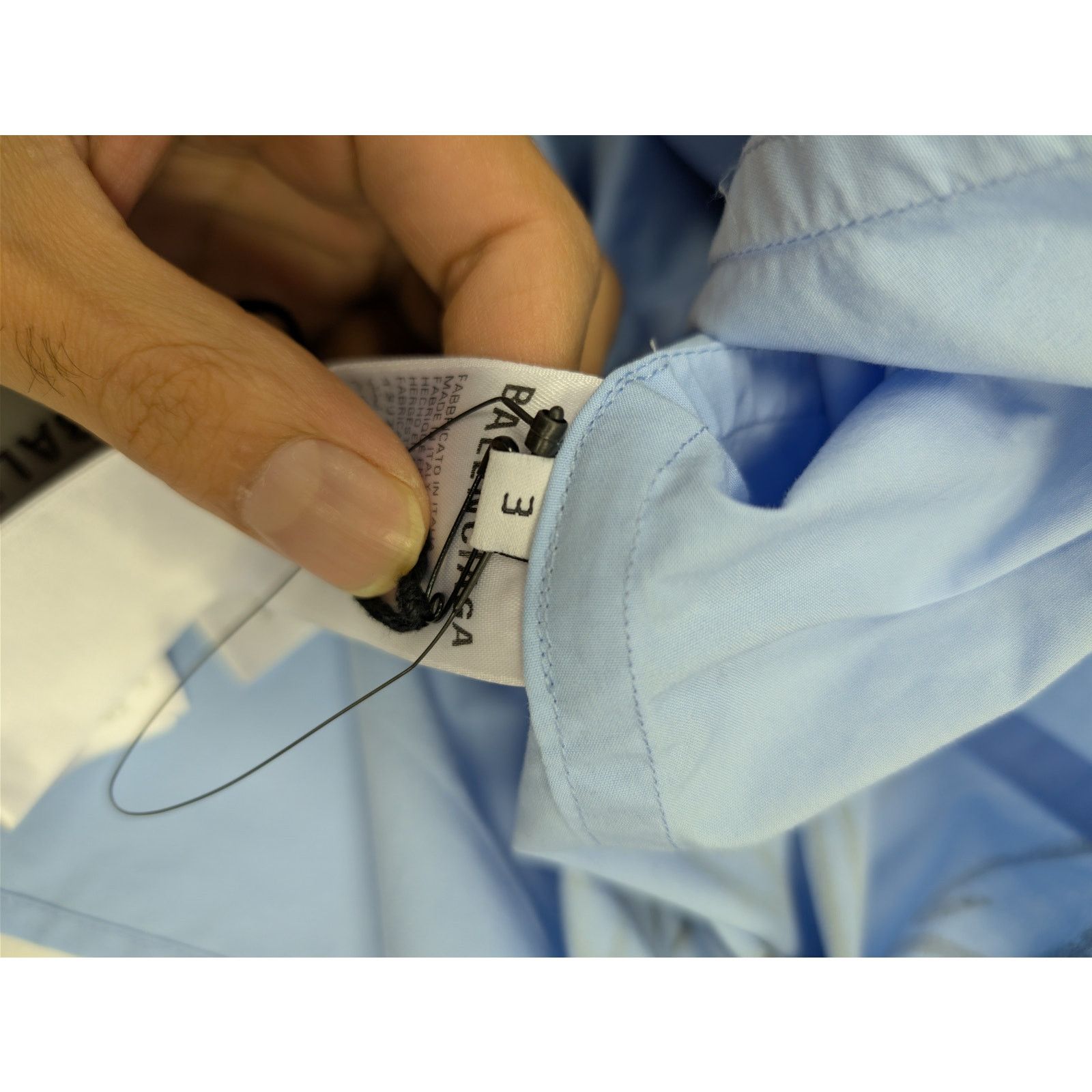 Balenciaga o1rshd1 Cotton Poplin Graffiti Shirt in Sky Blue Size US L / EU 52-54 / 3 - 14 Thumbnail