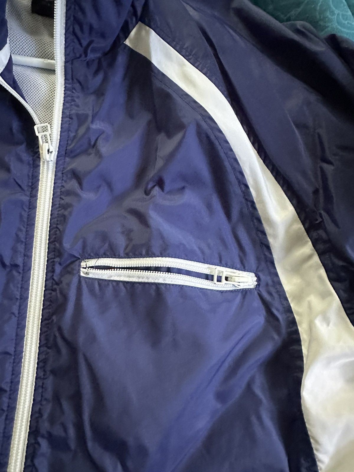 Nike Vintage Nike Full Zip Windbreaker Size US S / EU 44-46 / 1 - 4 Thumbnail