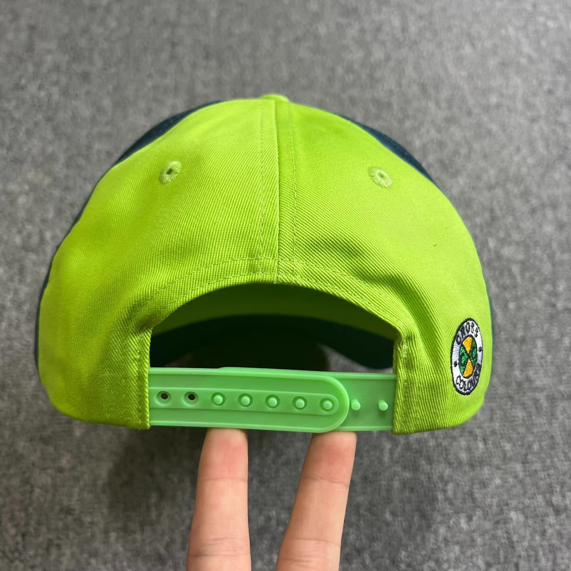 Cross Colours Cross Colours EmbroideredCurvedBrimBaseball Cap / Sun Hat。Q7 Size ONE SIZE - 5 Thumbnail