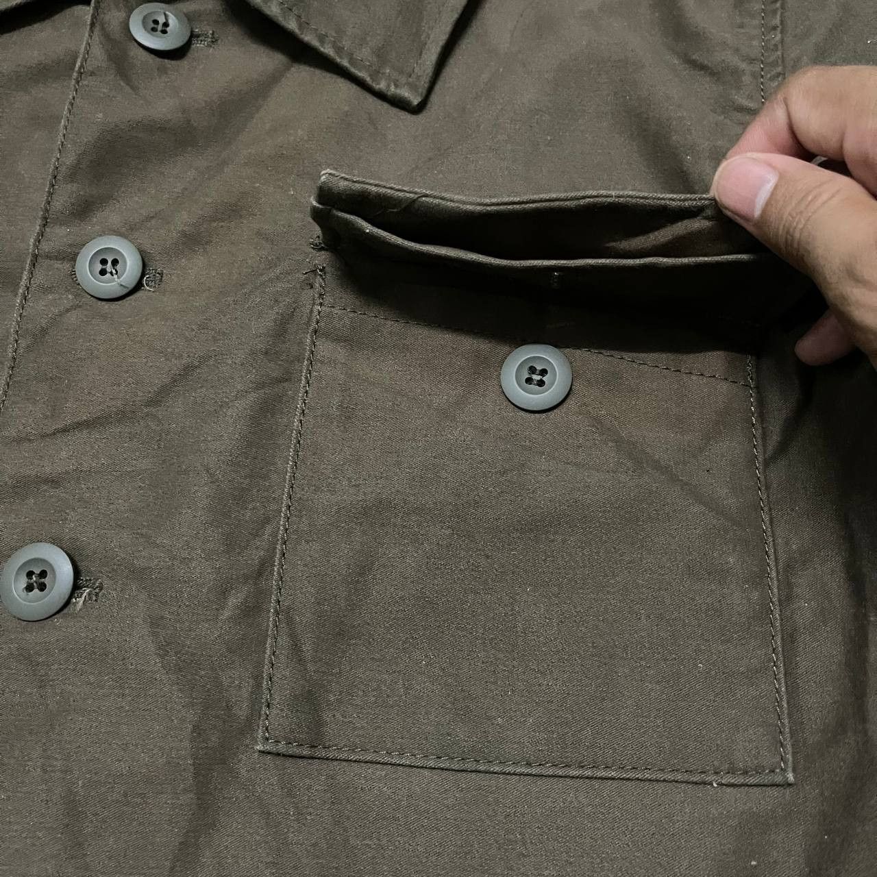 Japanese Brand Vintage Remodel Connect Modified Chore Coat Size US L / EU 52-54 / 3 - 8 Thumbnail