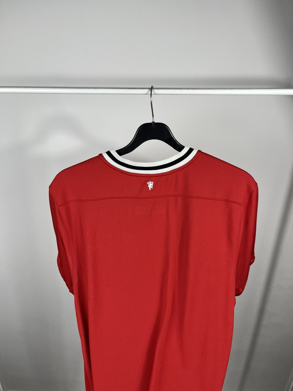 Nike Manchester United Nike Home Jersey 2011 Red AON Dri Fit Size US L / EU 52-54 / 3 - 13 Thumbnail