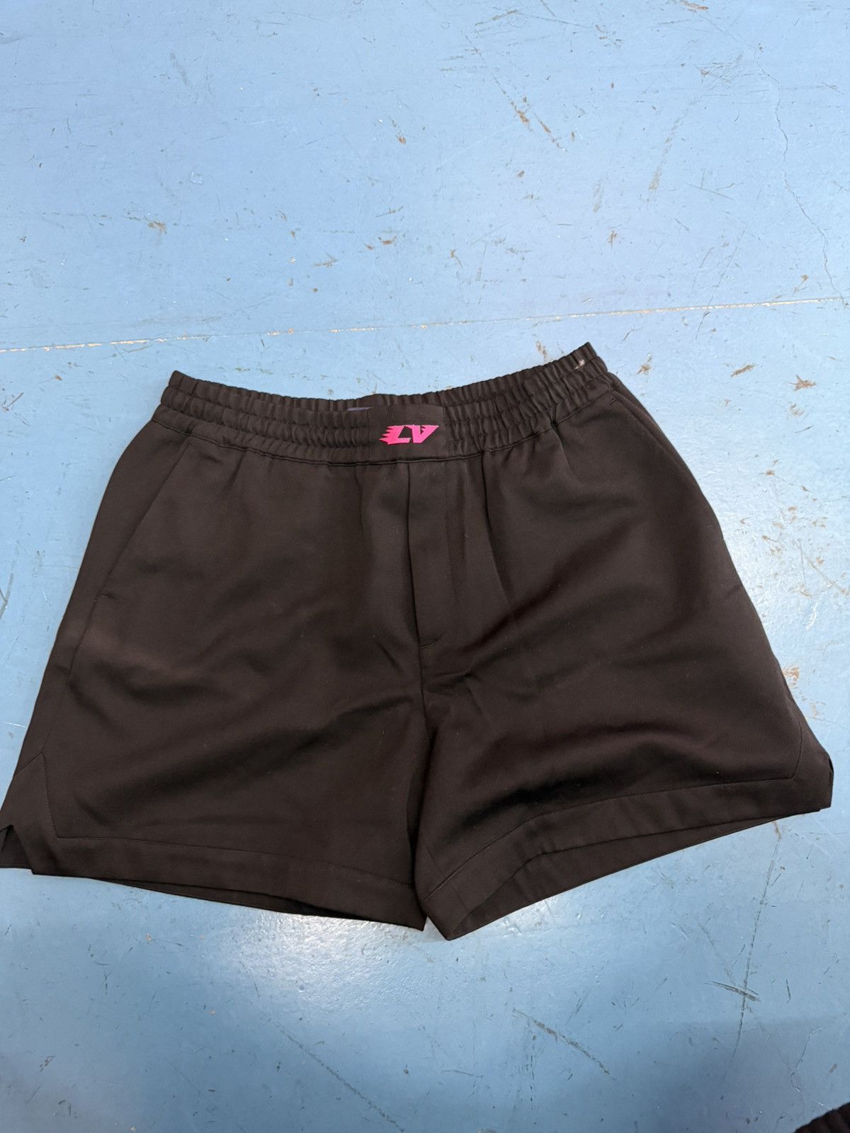Louis Vuitton LOUIS VUITTON BLACK BOXING SHORTS Size US 36 / EU 52 - 1 Thumbnail