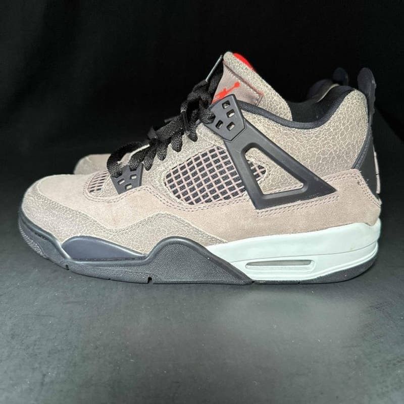 image of Air Jordan 4 Retro Gs 'taupe Haze' Youth's Sneakers, Size 7 in Brown, Men's