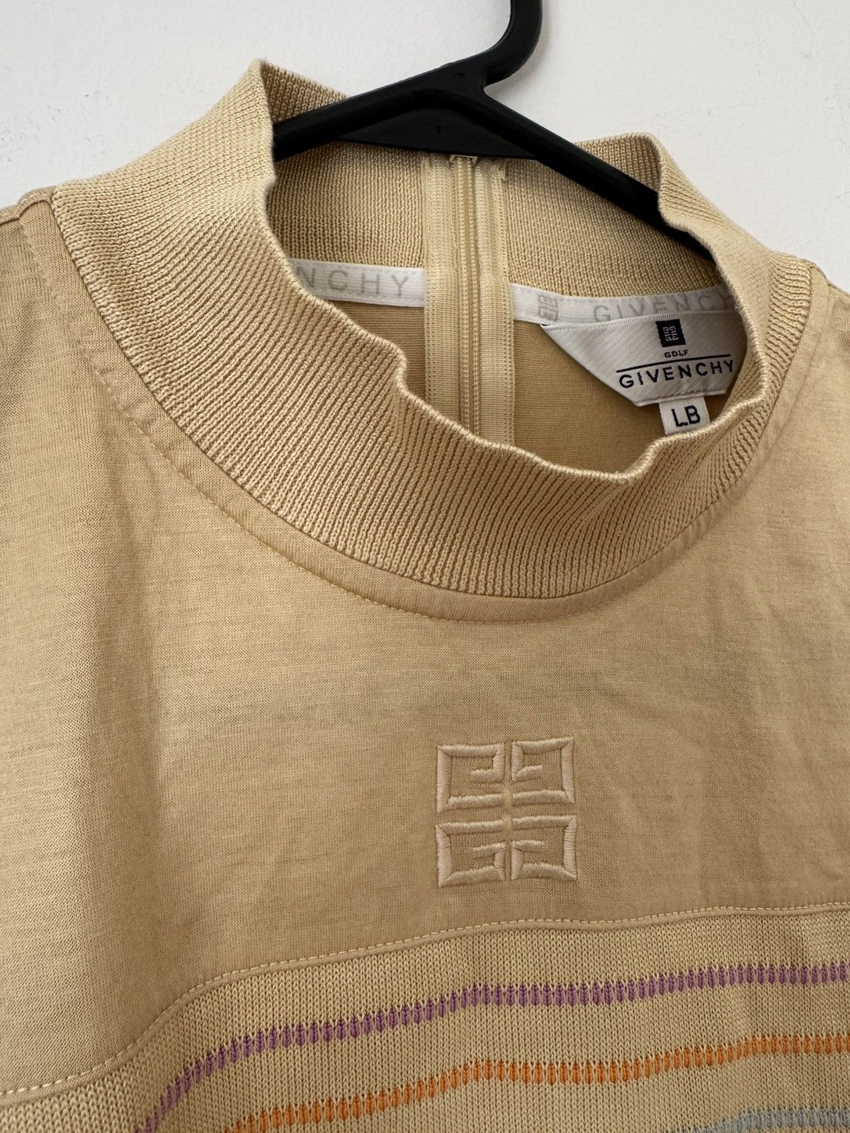 Givenchy Givenchy long sleeve beige tshirt Size L / US 10 / IT 46 - 2 Thumbnail