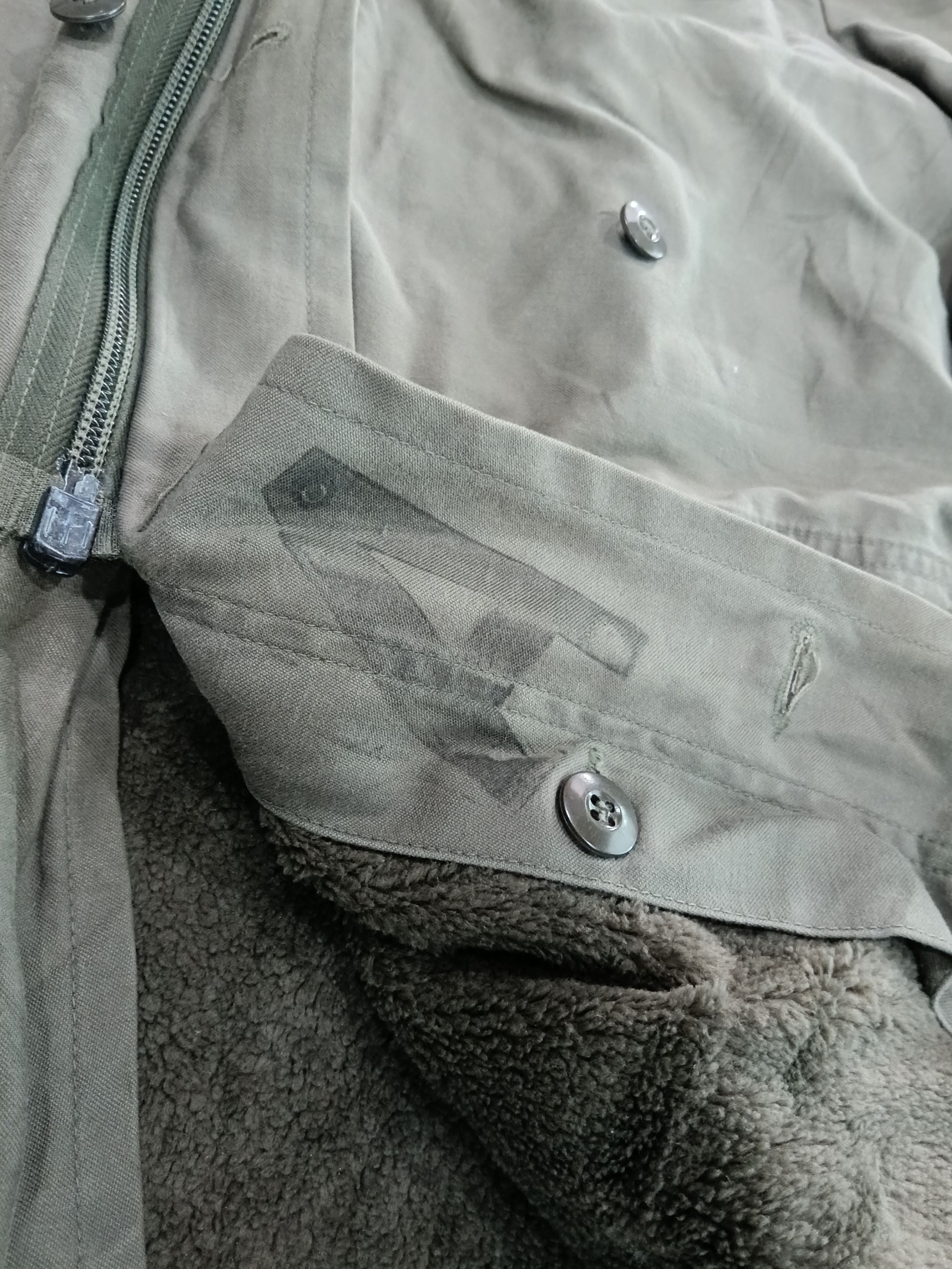 Vintage Vintage 1985 German Military Field Parka Size US L / EU 52-54 / 3 - 4 Thumbnail