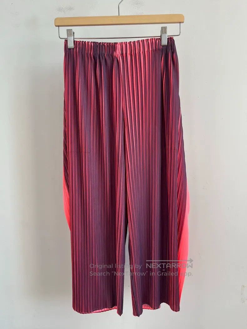Issey Miyake Issey Miyake size:1 Red Ruffled Pants Size 22" - 1 Thumbnail
