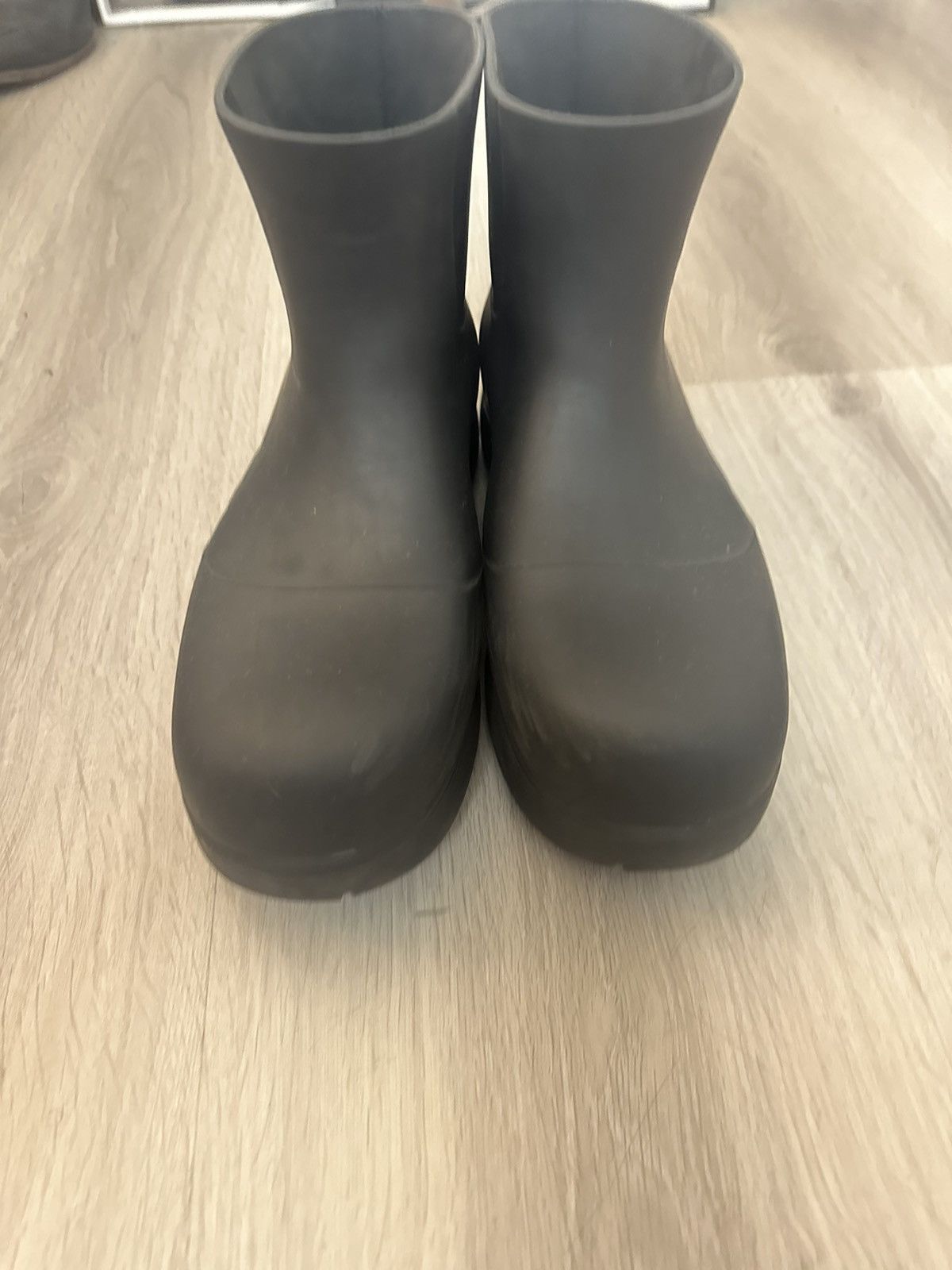 Bottega Veneta Bottega Veneta puddle boots Size US 12 / EU 45 - 2 Thumbnail