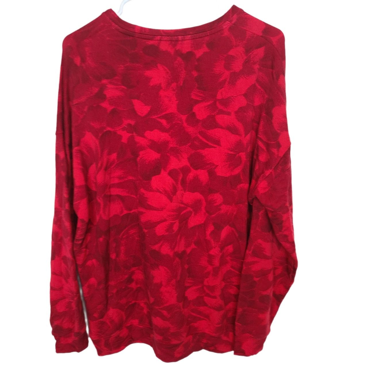 Athleta Athleta Sweatshirt M Red Floral Balance Crewneck Pullover Size M / US 6-8 / IT 42-44 - 9 Thumbnail