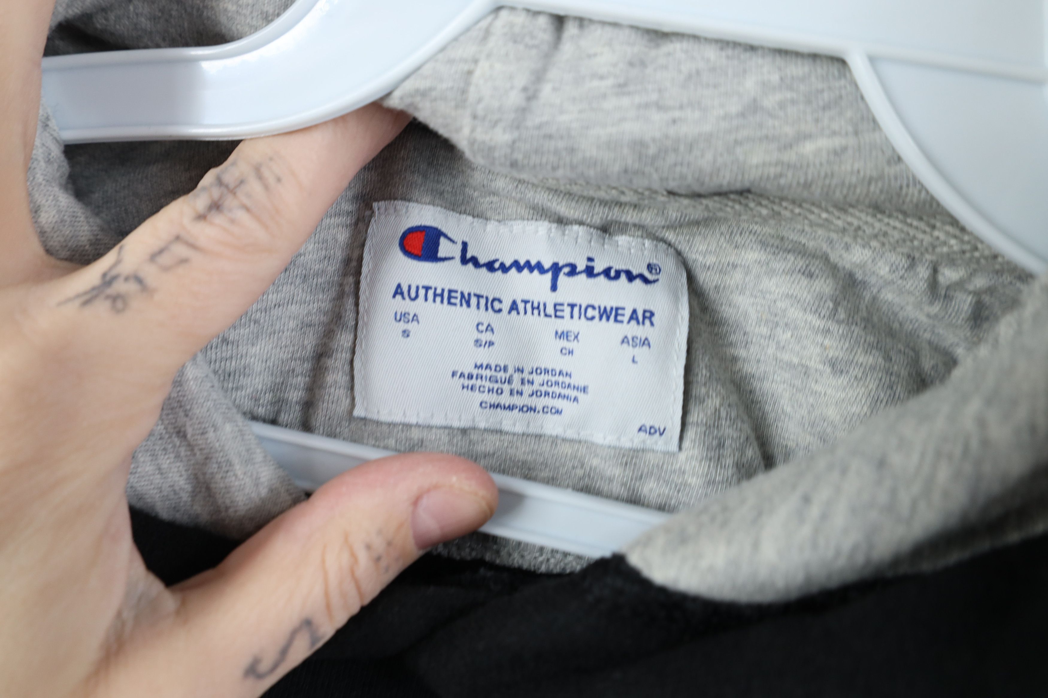 Champion Vintage Y2K Champion Monochrome Hoodie Sweatshirt Black Size US S / EU 44-46 / 1 - 10 Thumbnail