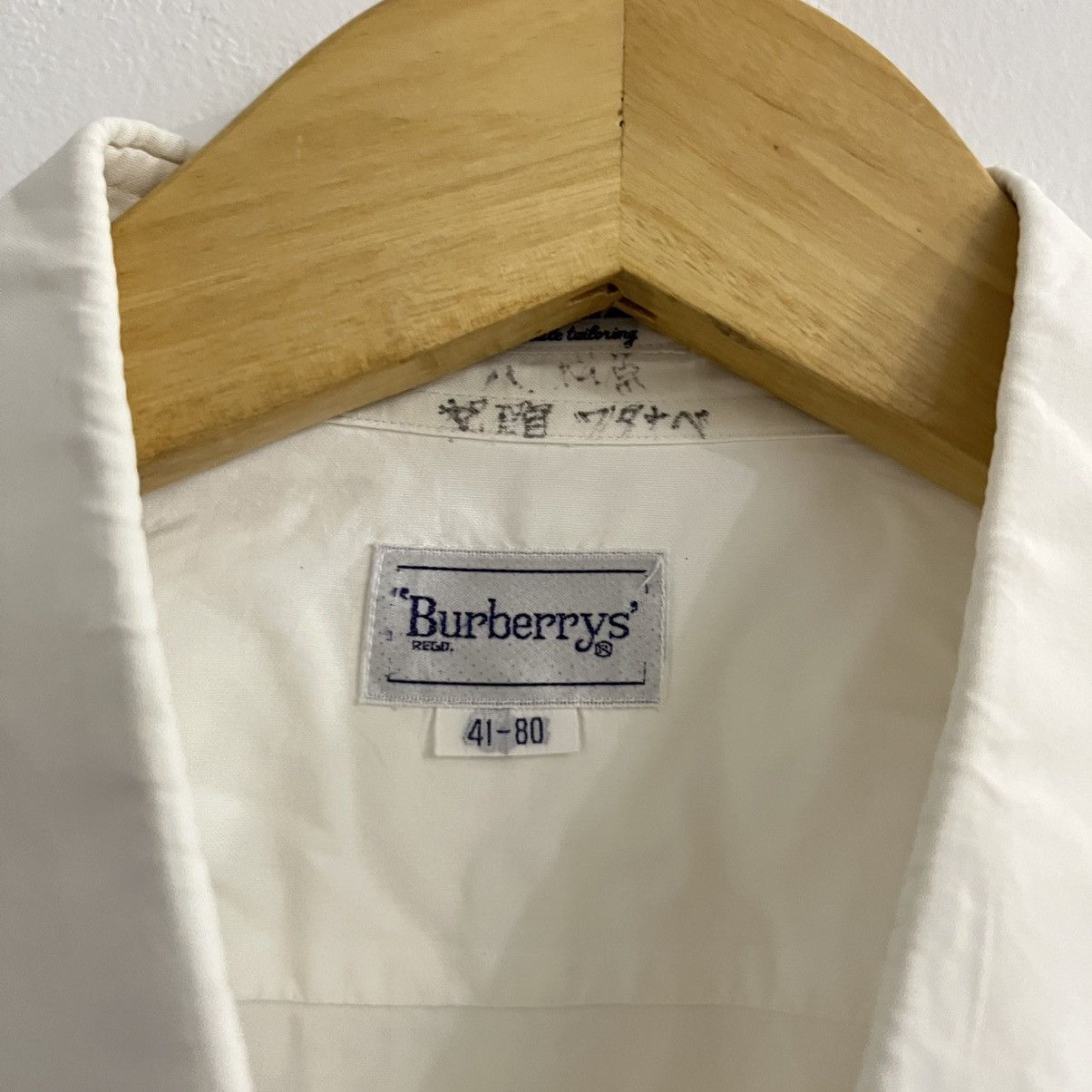 Burberry Burberrys - Basic White Formal Shirt Size US M / EU 48-50 / 2 - 3 Thumbnail