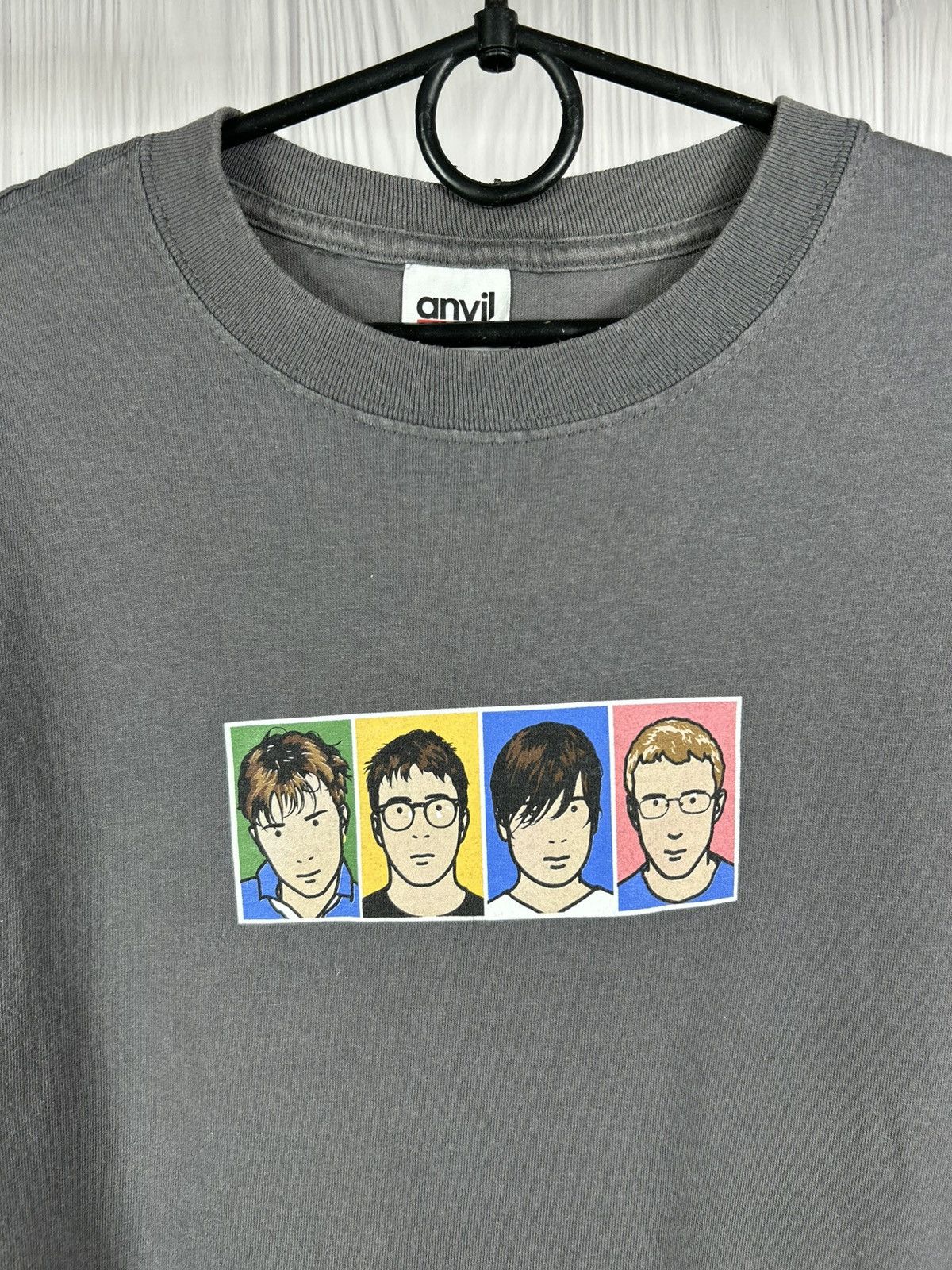 Band Tees Vintage 2000 Blur The Best Of Album Best Songs T-Shirt Sz M Size US M / EU 48-50 / 2 - 4 Thumbnail