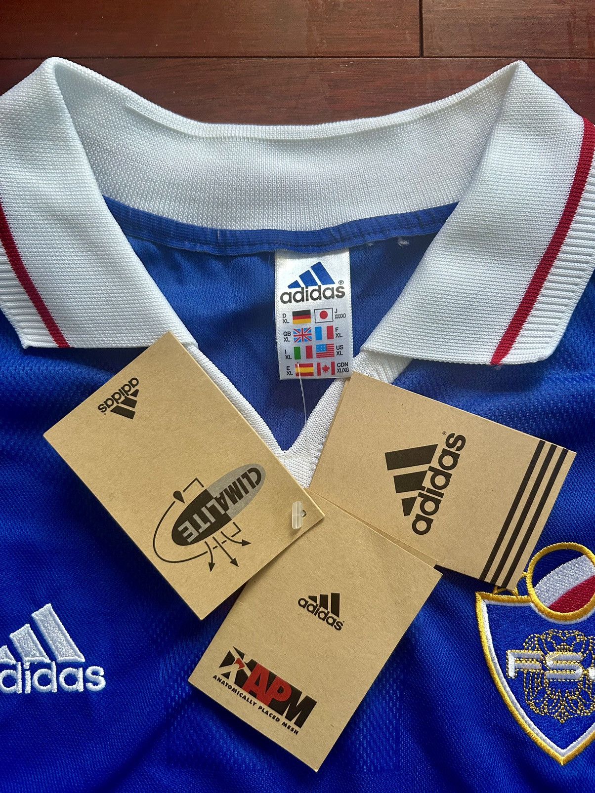 Adidas 2000-01 Yugoslavia Home Shirt (XL) Size US XL / EU 56 / 4 - 5 Thumbnail