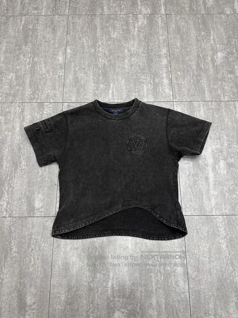 Louis Vuitton Louis Vuitton 25 New Black Short Sleeve Size US XS / EU 42 / 0 - 1 Thumbnail