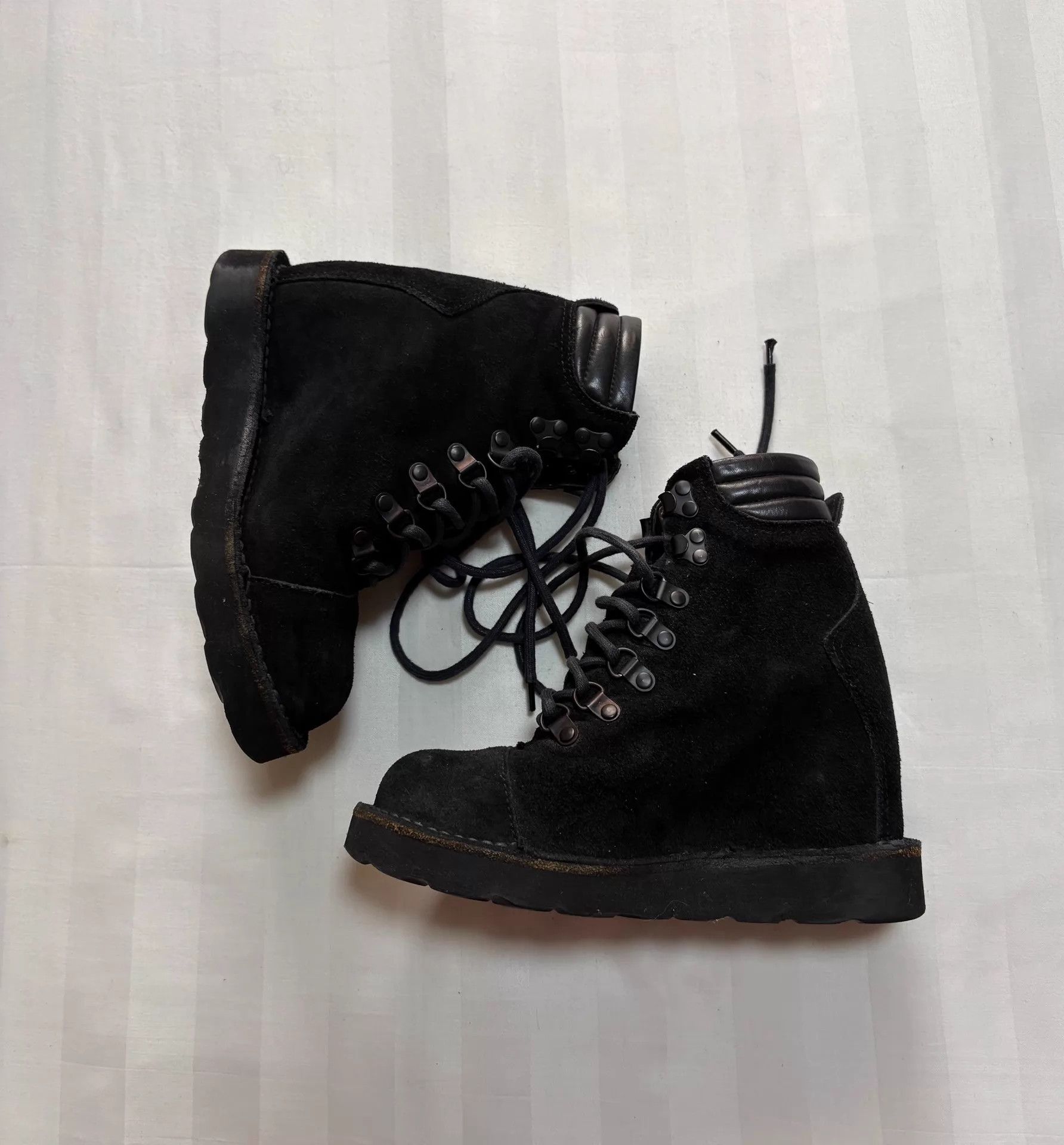Maison MIHARA YASUHIRO MIHARA YASUHIRO vintage odd suede block heel boot 225 37 Size US 6.5 / IT 36.5 - 5 Thumbnail
