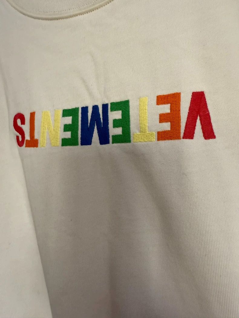 Vetements VETEMENTS White T-shirt 2504-Nextarrow Size US S / EU 44-46 / 1 - 4 Thumbnail