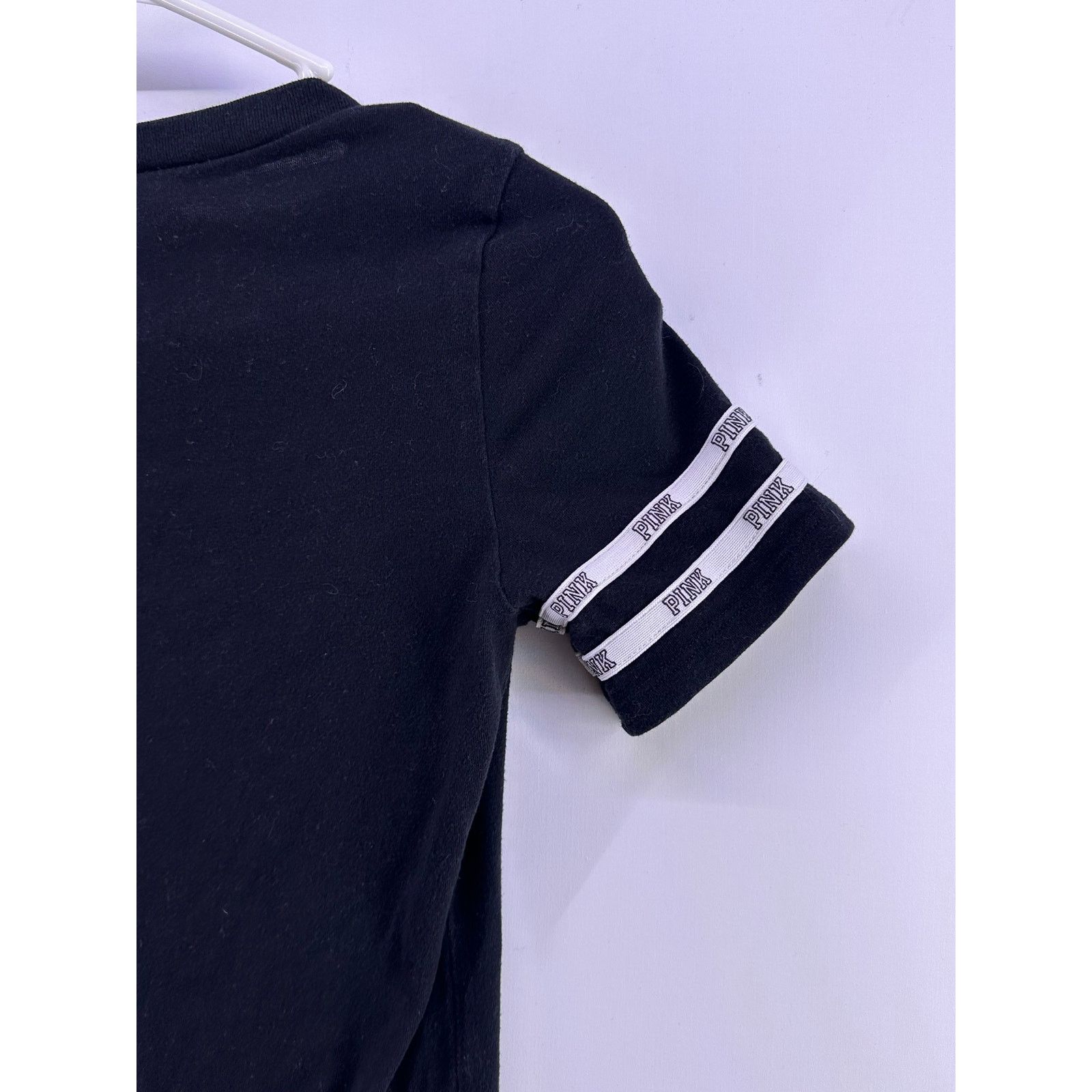 Pink Black and White VS Pink Tshirt Size XS Size XS / US 0-2 / IT 36-38 - 8 Thumbnail