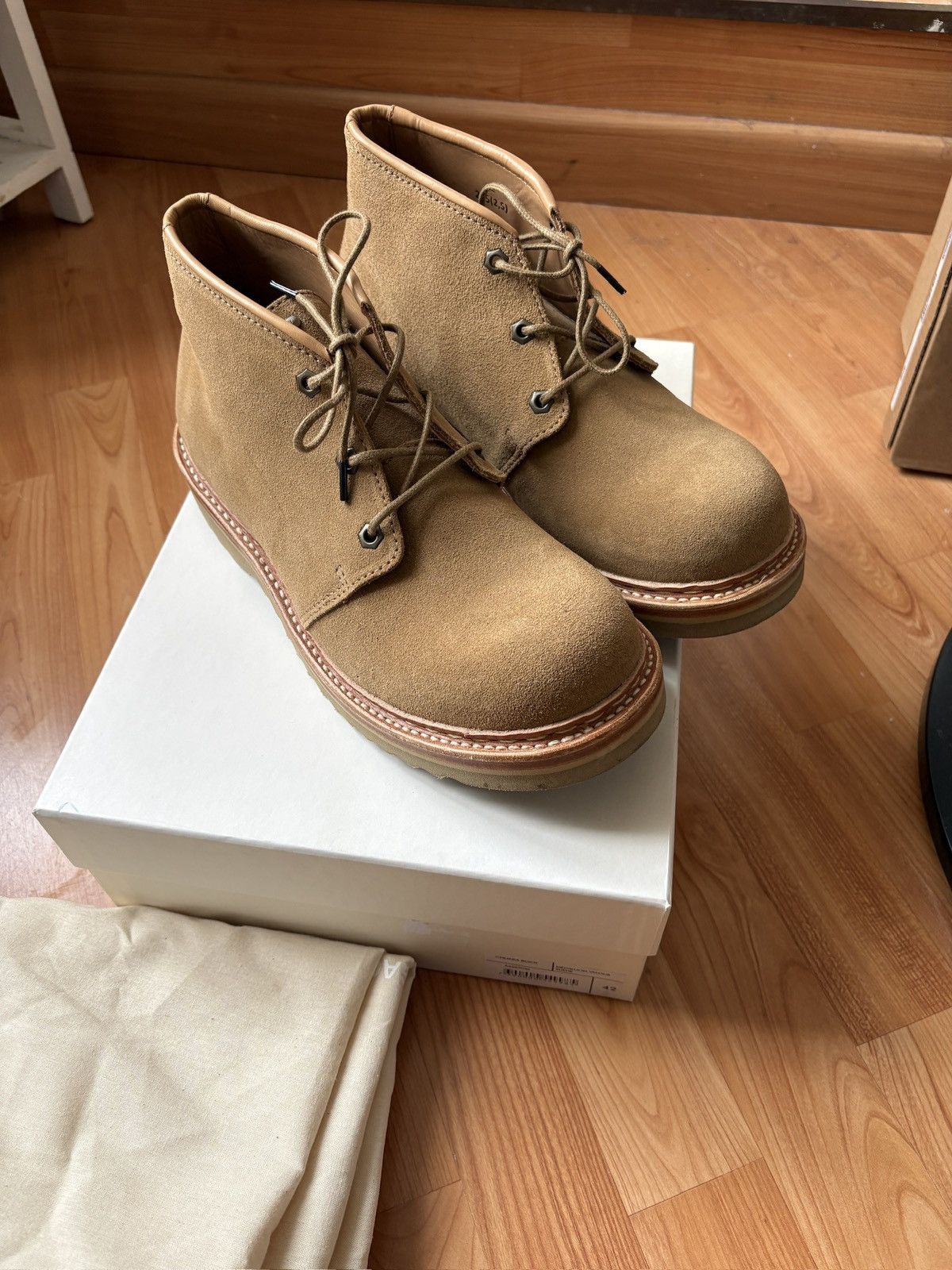Sefr (or Séfr). Style: Lucky Boot. Color: Cream. Size: 42. Gameday Women main image 4