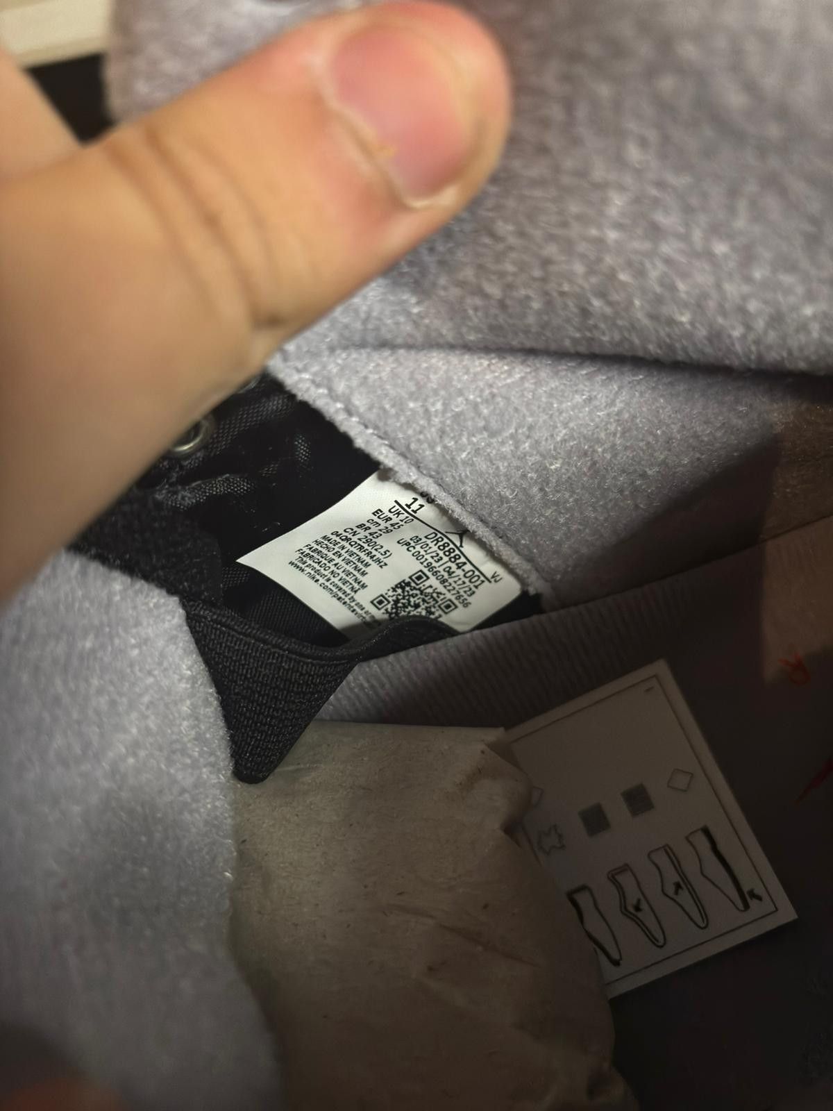 Jordan Brand Nike Air Jordan 2 Retro "Black Cement" Size US 11 / EU 44 - 11 Thumbnail