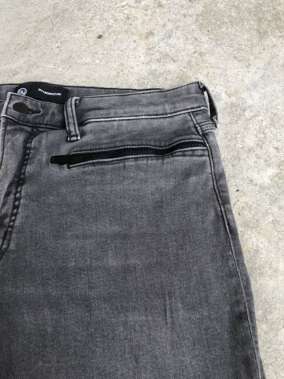 GU × Undercover Undercover x Gu Distressed Slim Jeans Size US 33 - 17 Thumbnail