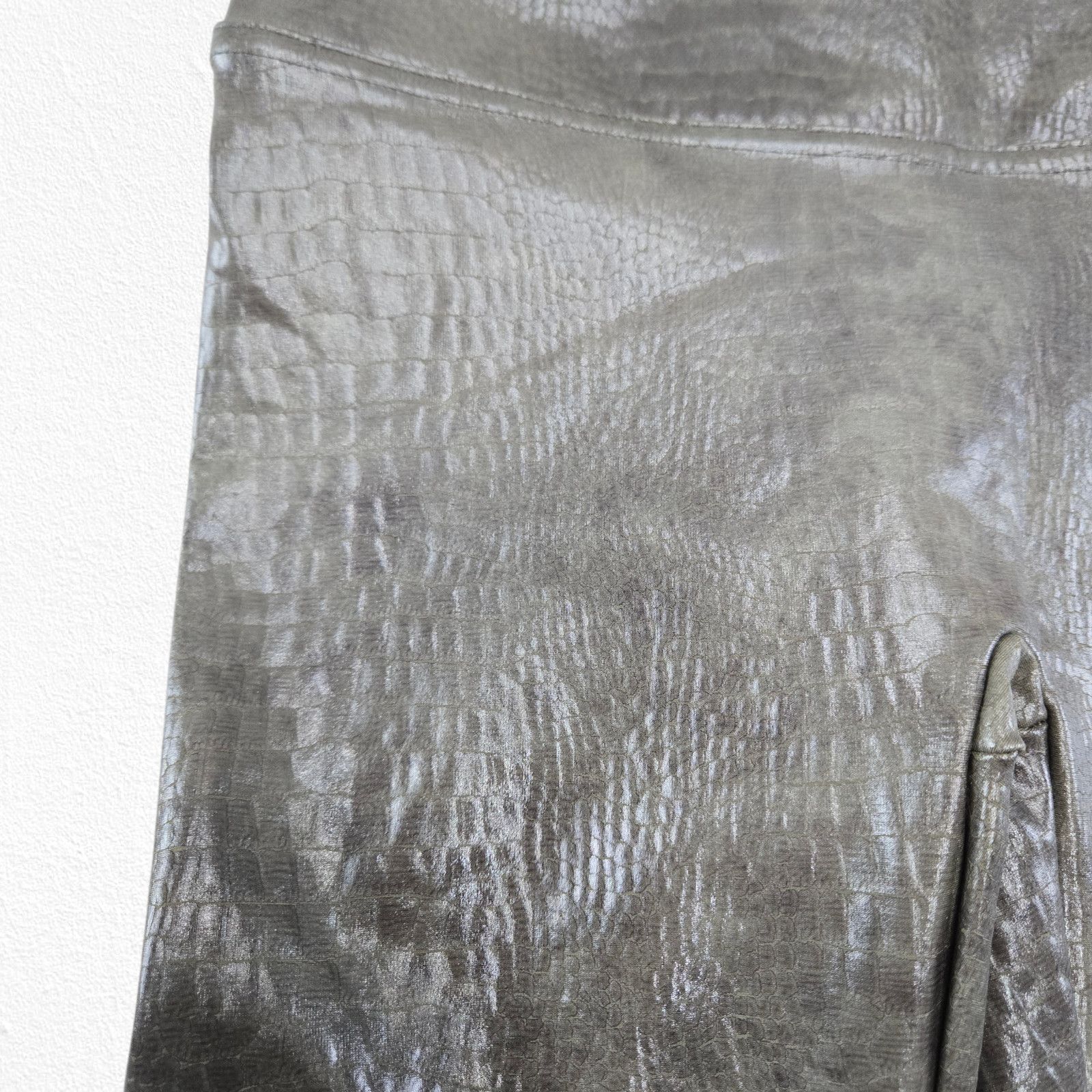 Spanx SPANX Croc Shine Leggings Olive M NWT Size 30" / US 8 / IT 44 - 3 Thumbnail