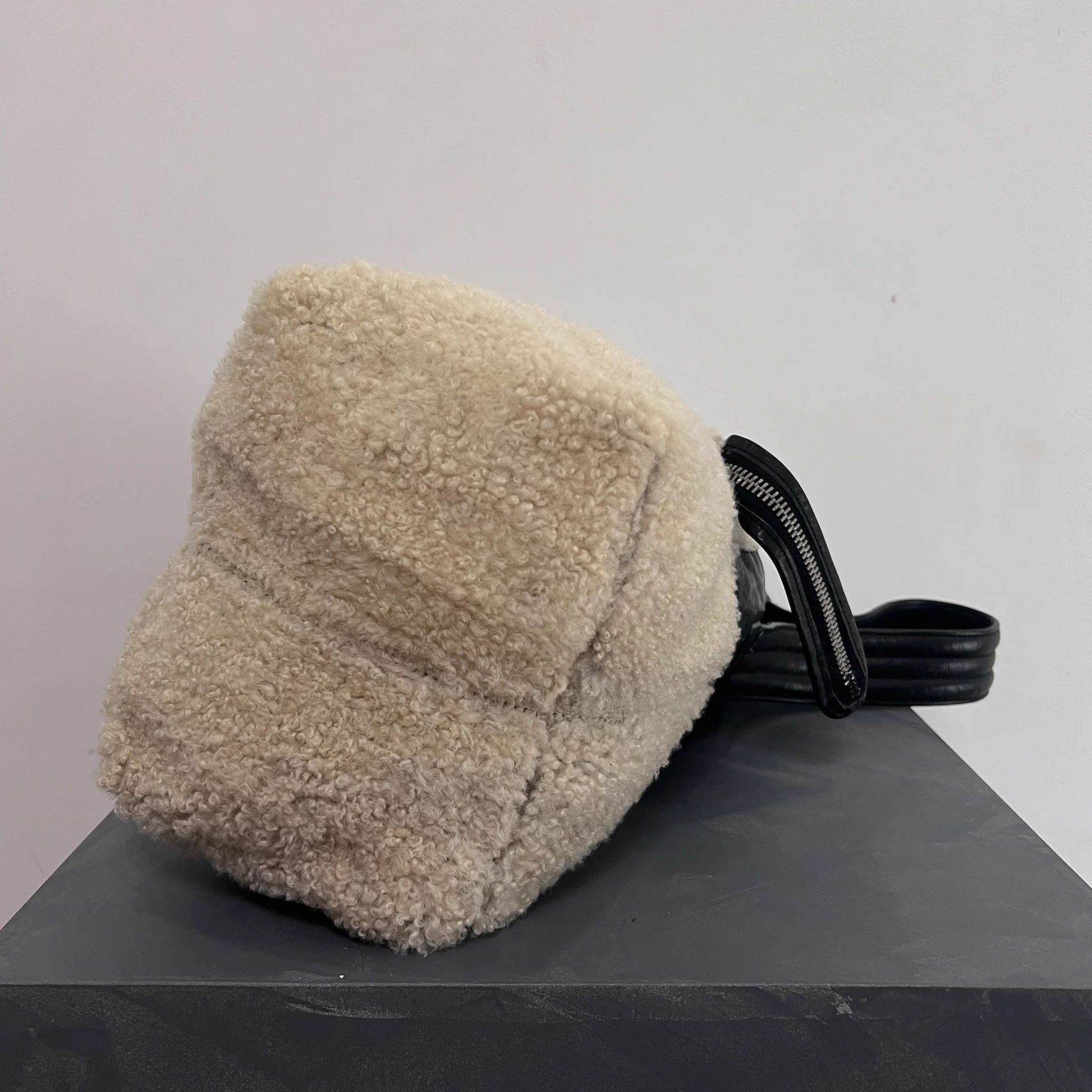 Rick Owens Rickowens Main Line Shearling and Leather Patchwork Bag Size ONE SIZE - 5 Thumbnail