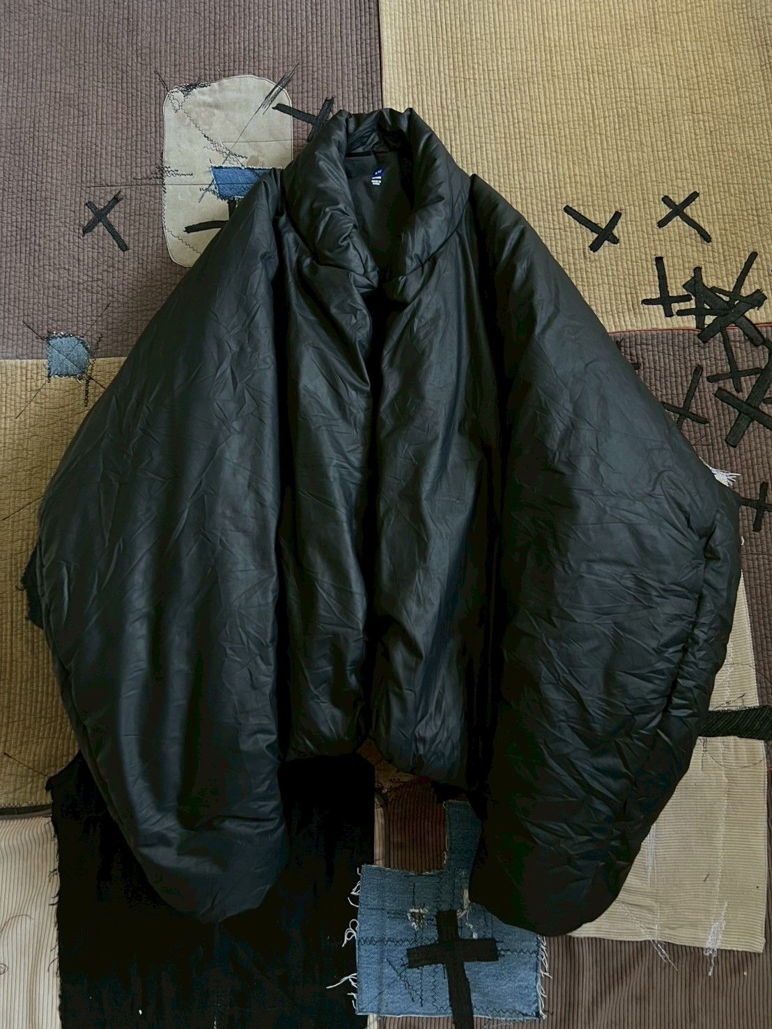 Balenciaga × Gap × Yeezy Yeezy Gap Puffer Jacket Size US M / EU 48-50 / 2 - 1 Thumbnail