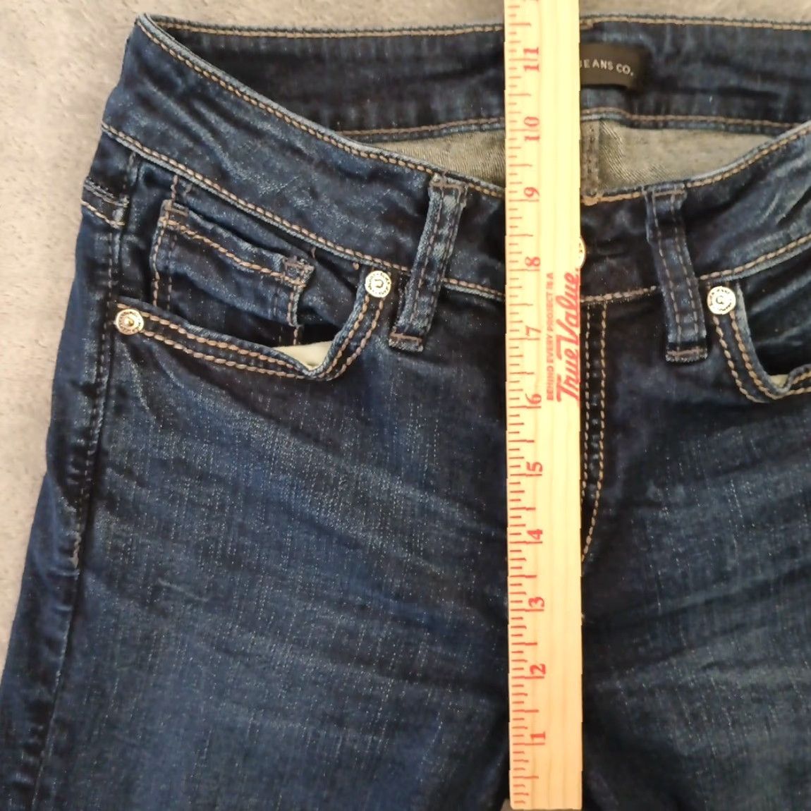 Silver Jeans Co. Silver Avery Straight Jeans Womens Size 26 Blue Dark Mid Rise Stretch 25x29 Size 26" / US 2 / IT 38 - 4 Thumbnail